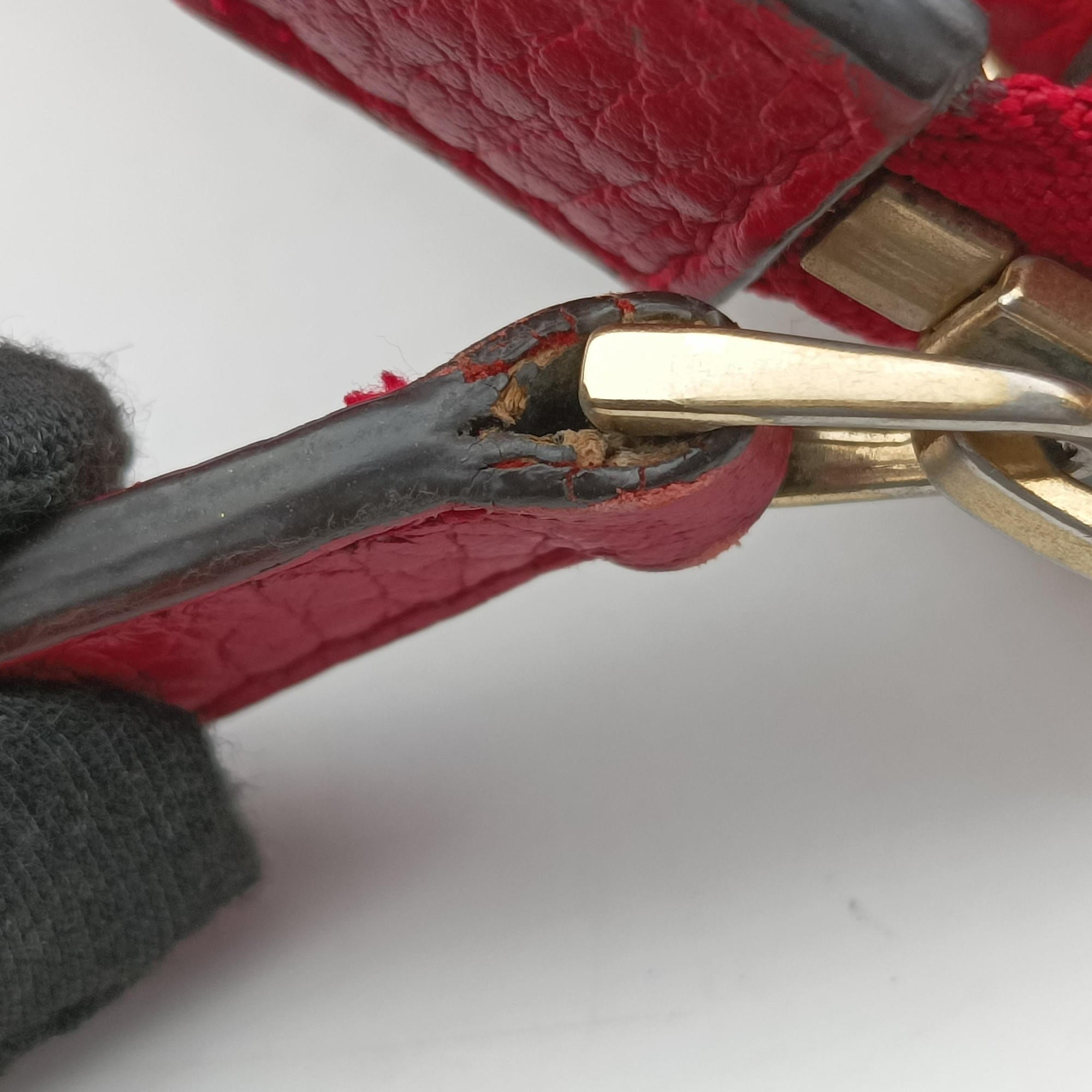 Secondhand Gucci Dome Large GG Charm Red Leather 449660 handbag | stylenewstar