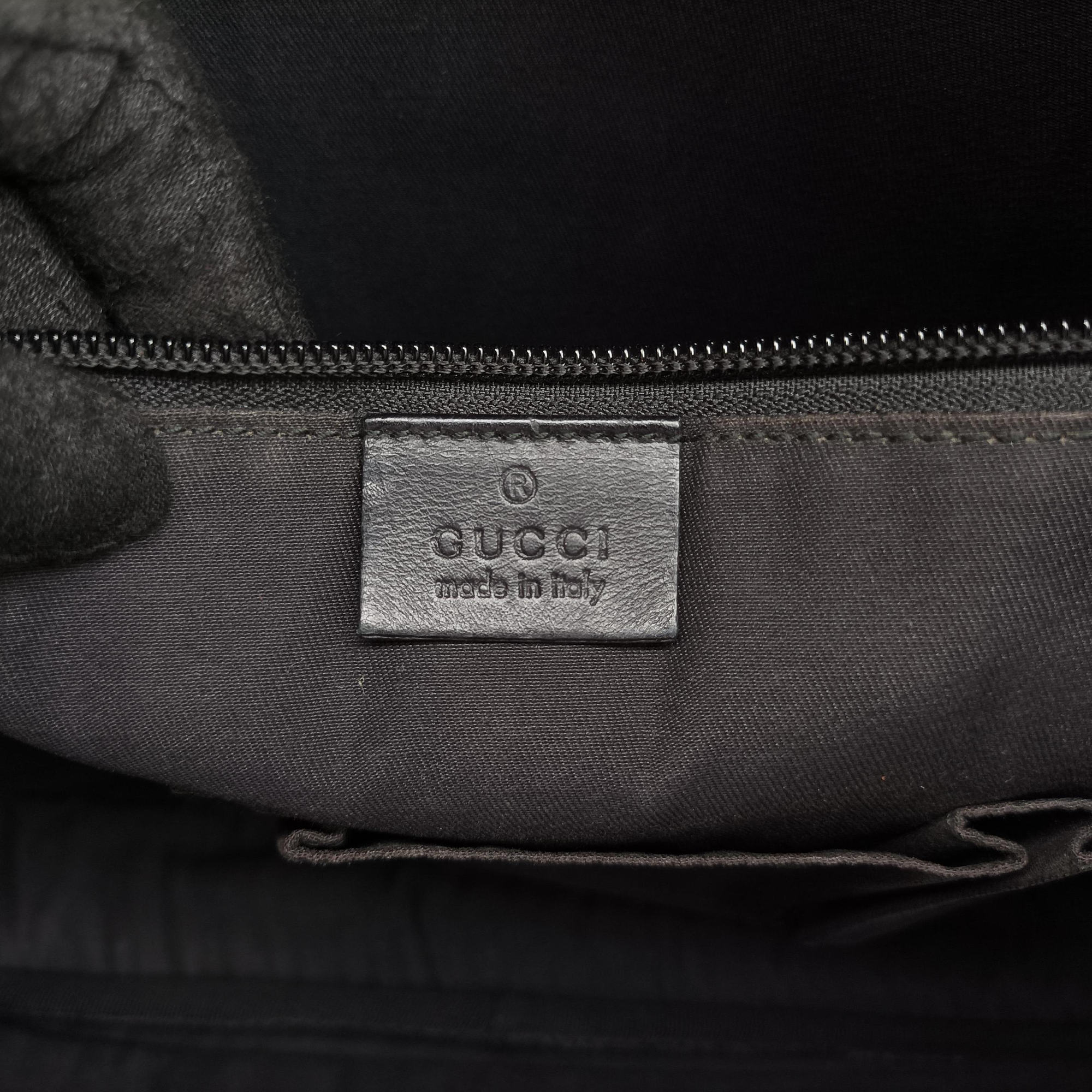 Pre-owned Gucci Diamante Black Leather 208463 handbag | stylenewstar