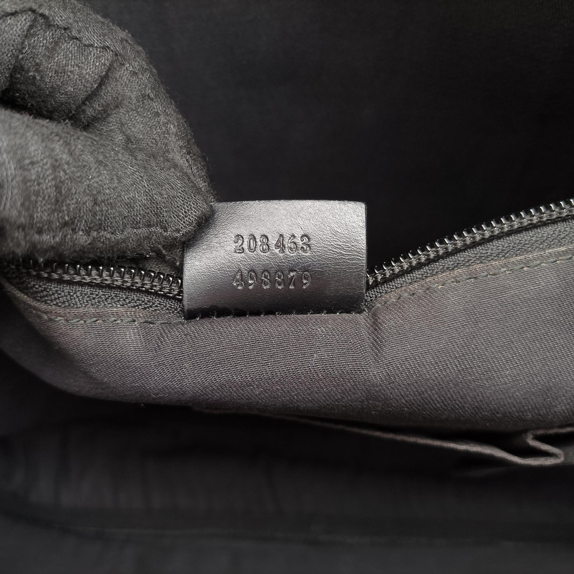 Pre-owned Gucci Diamante Black Leather 208463 handbag | stylenewstar