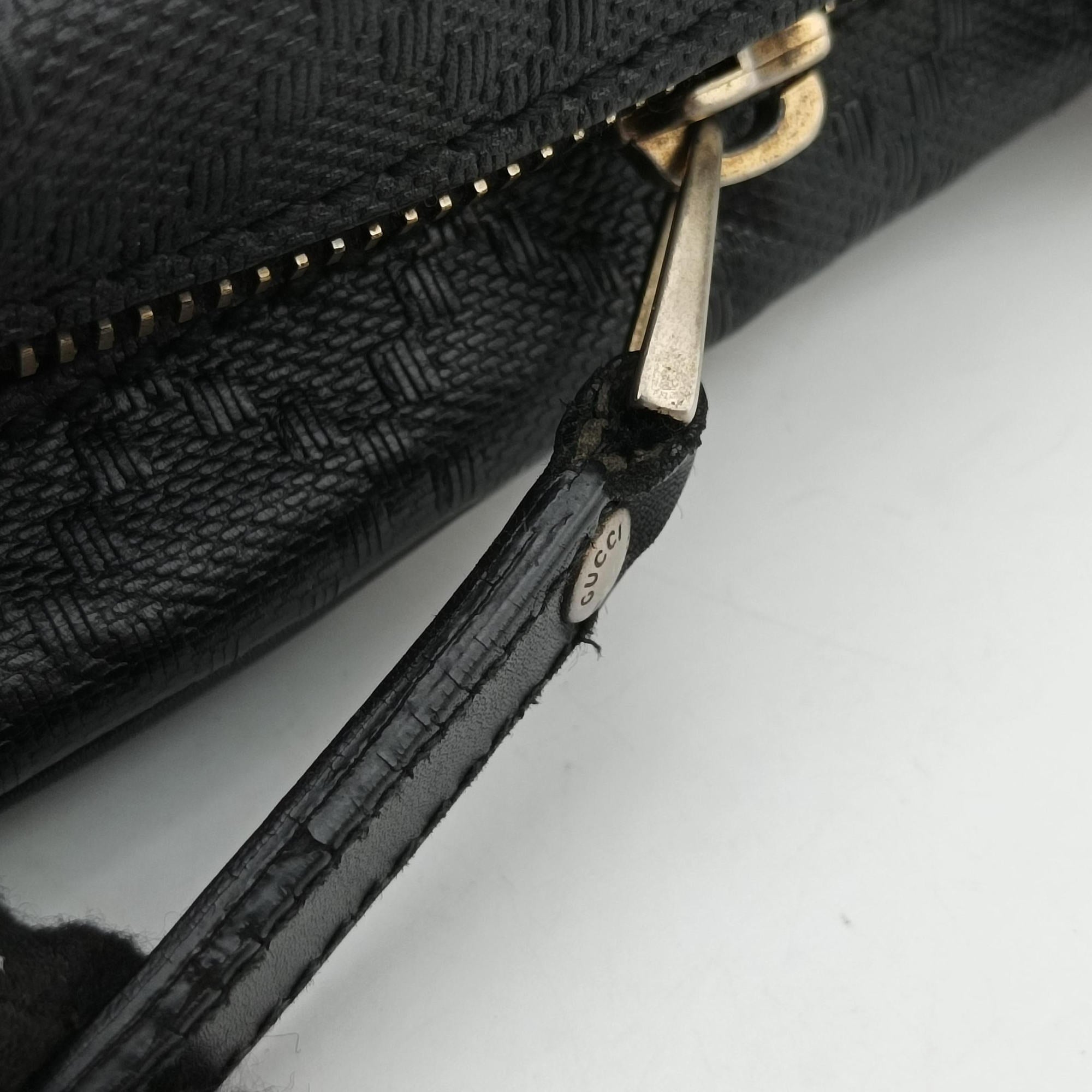 Pre-owned Gucci Diamante Black Leather 208463 handbag | stylenewstar