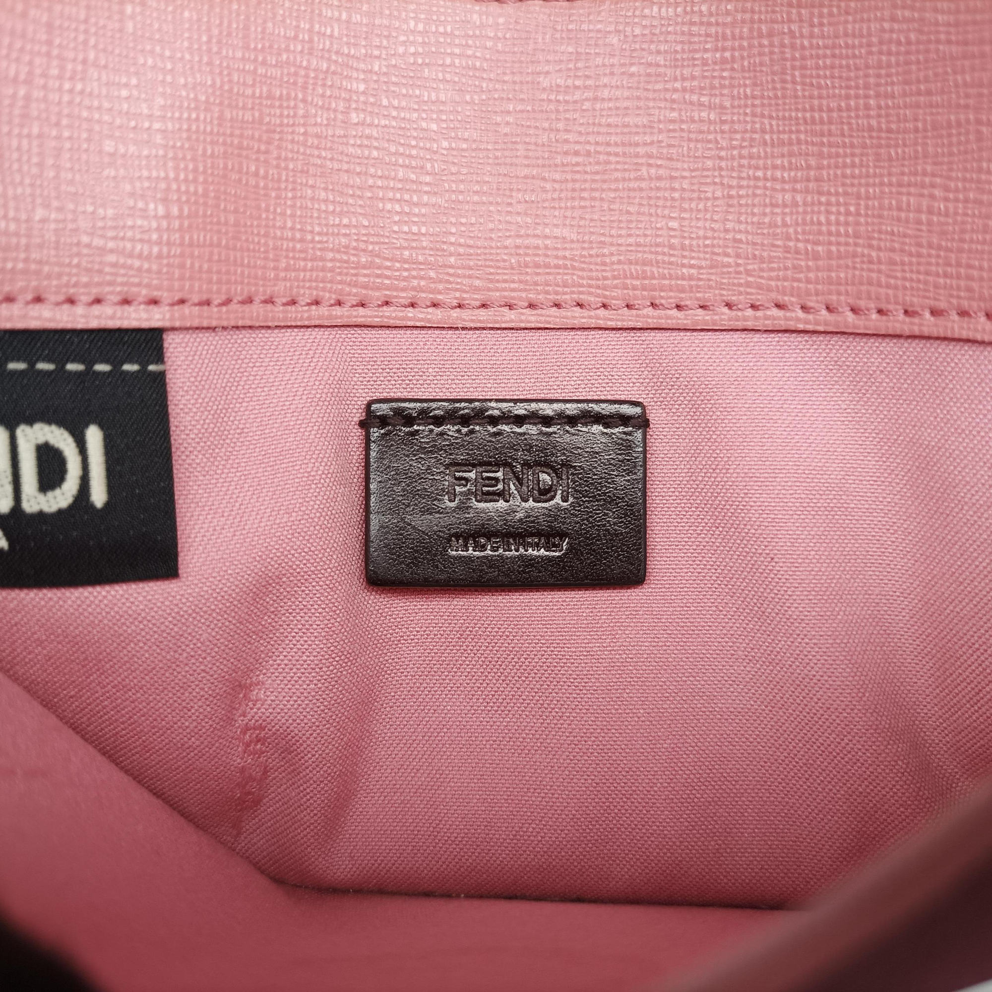 Pre-owned Fendi Monster Eyes Tube Pink×Red×Gray Leather 8M0346 shoulderbag | stylenewstar