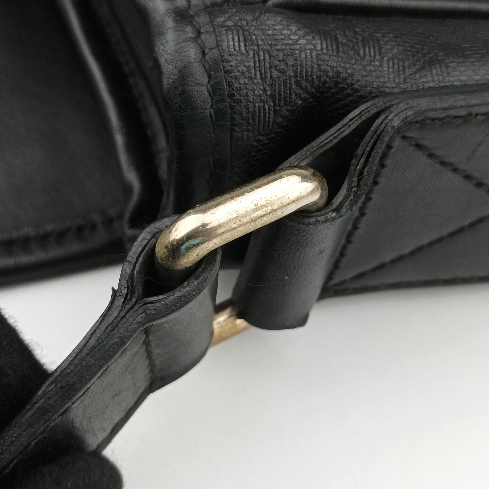 Vintage Gucci Guccissima Messenger Black Leather 223665 shoulderbag | stylenewstar