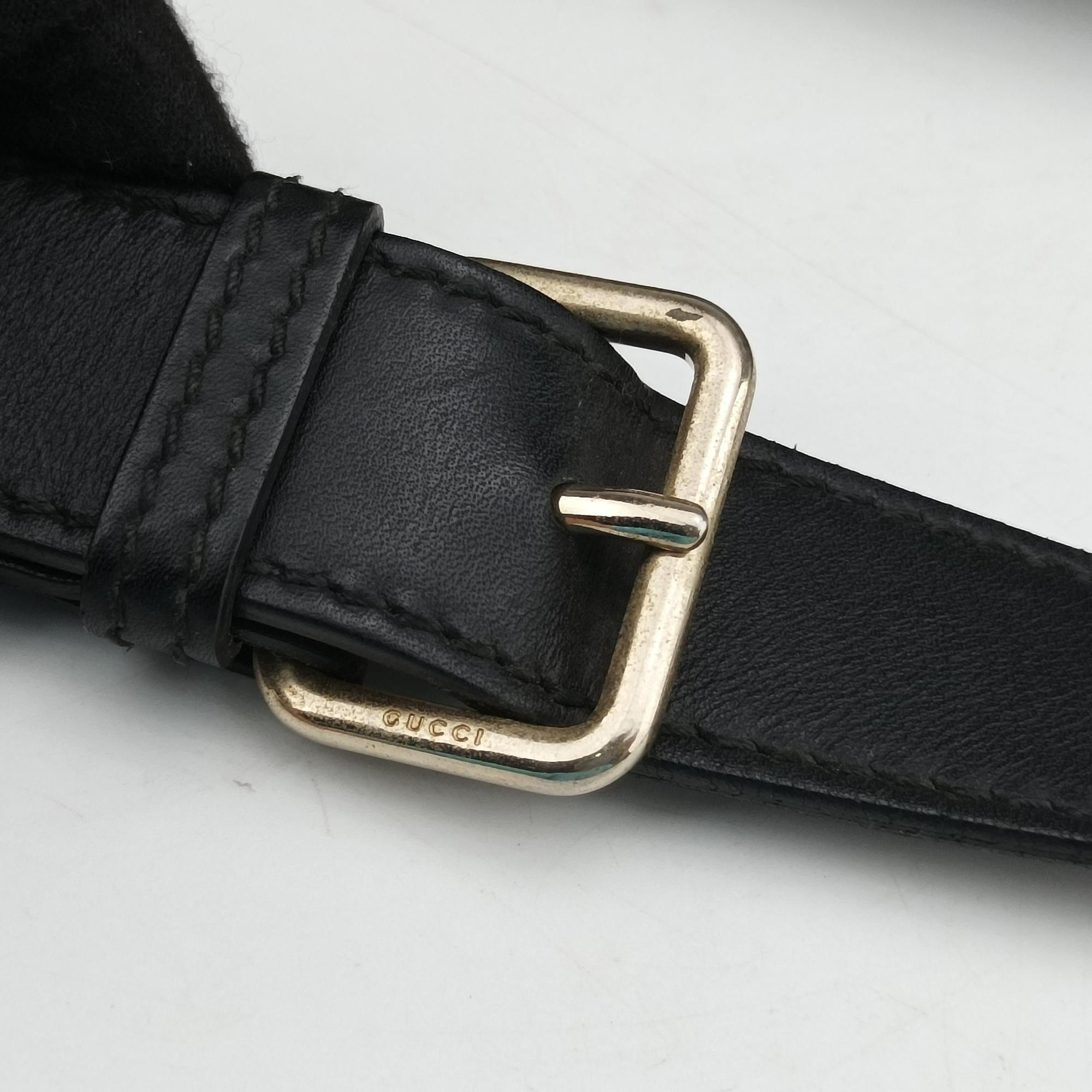 Vintage Gucci Guccissima Messenger Black Leather 223665 shoulderbag | stylenewstar