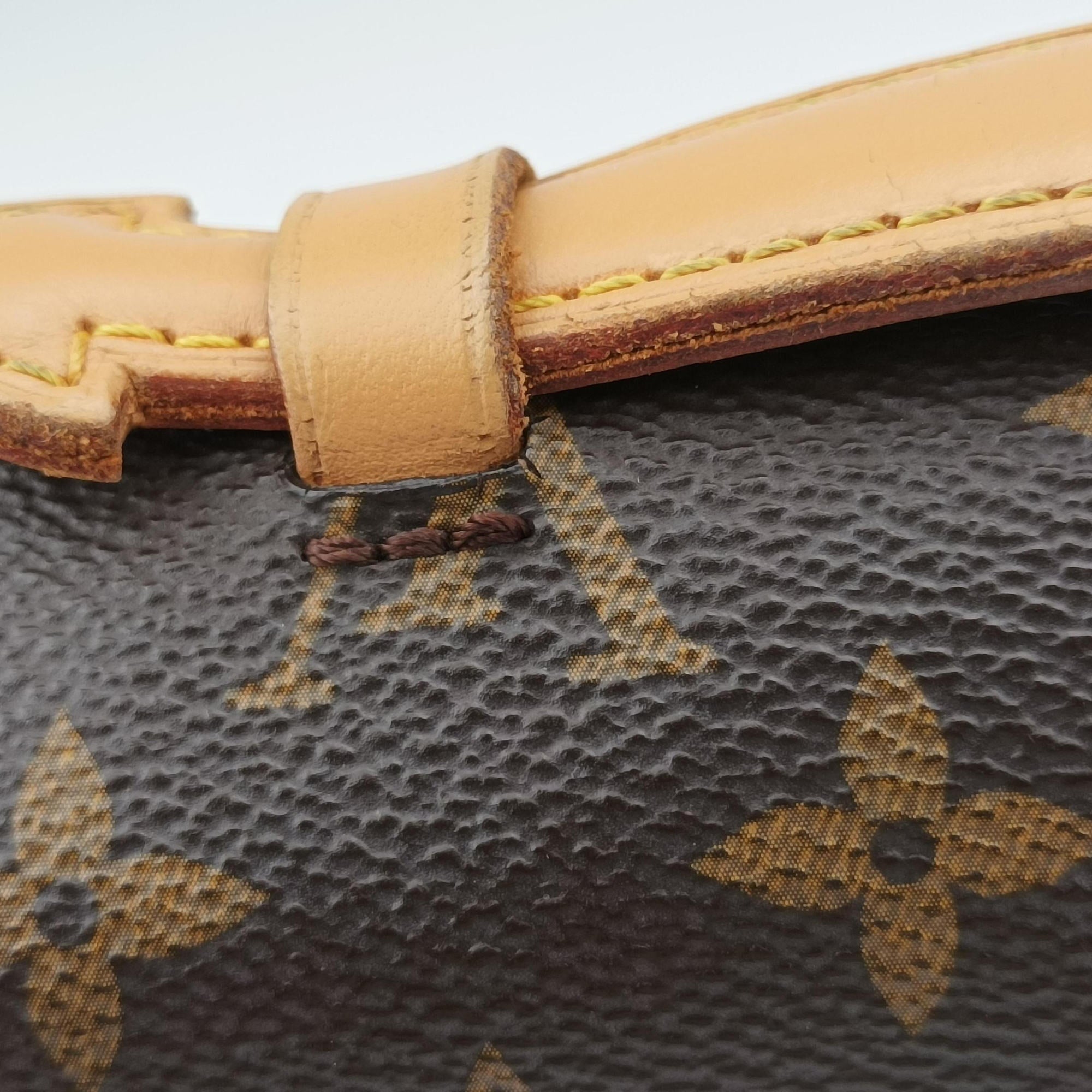 Vintage Louis Vuitton Pochette Metis MM Brown Monogram Canvas M44875 shoulderbag | stylenewstar