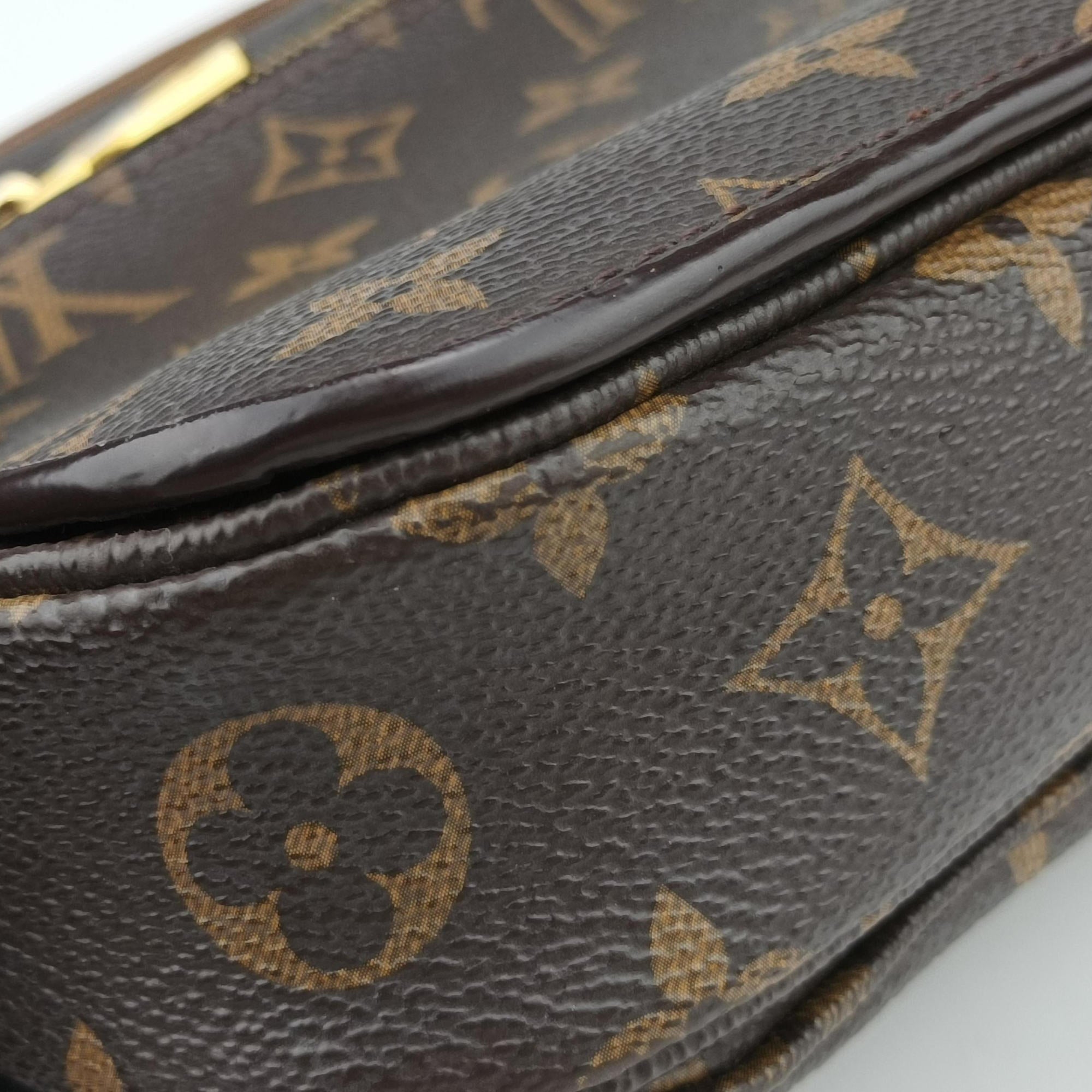 Vintage Louis Vuitton Pochette Metis MM Brown Monogram Canvas M44875 shoulderbag | stylenewstar