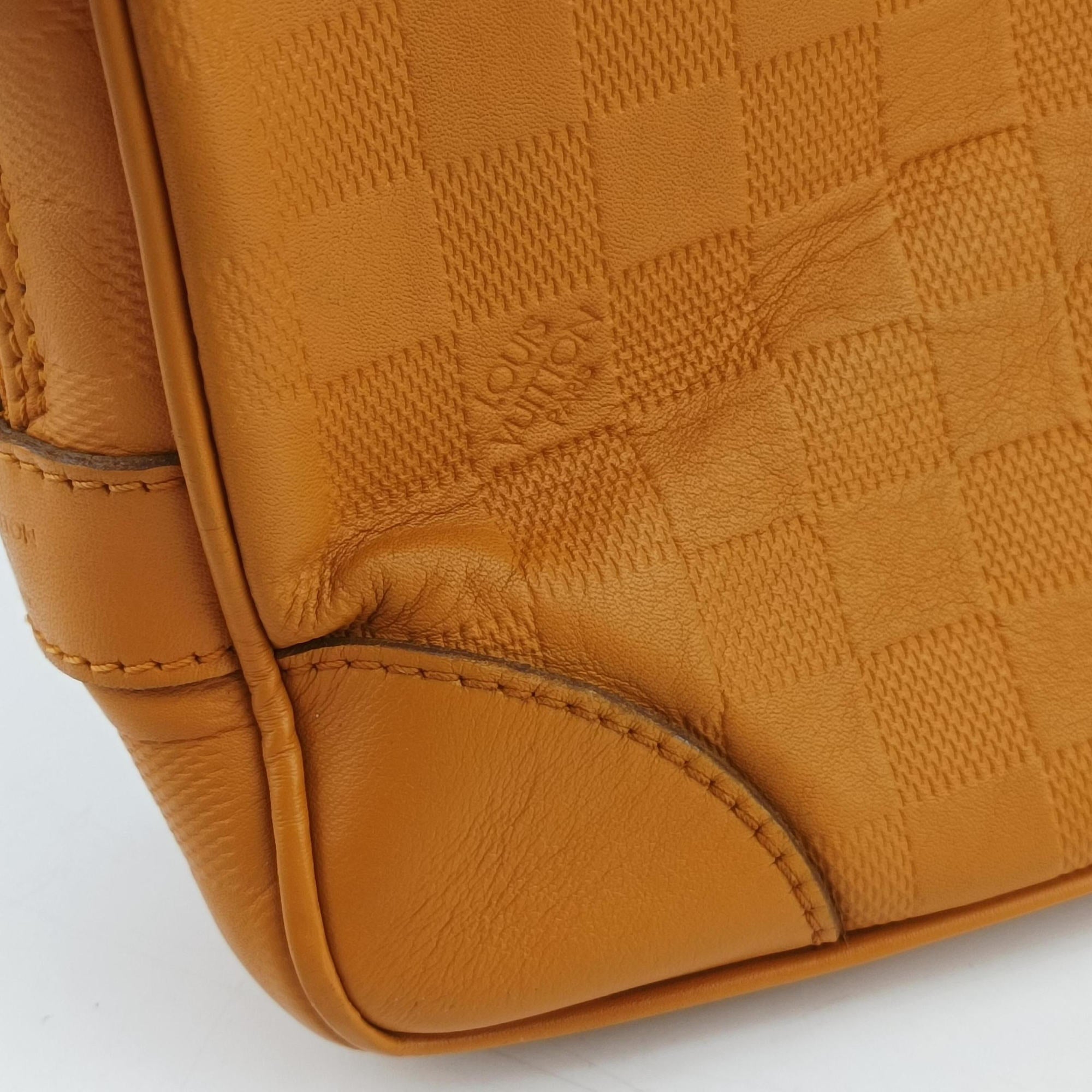 Pre-owned Louis Vuitton Porte Documents Voyage SOLAR Damier Infini N41218 handbag | stylenewstar