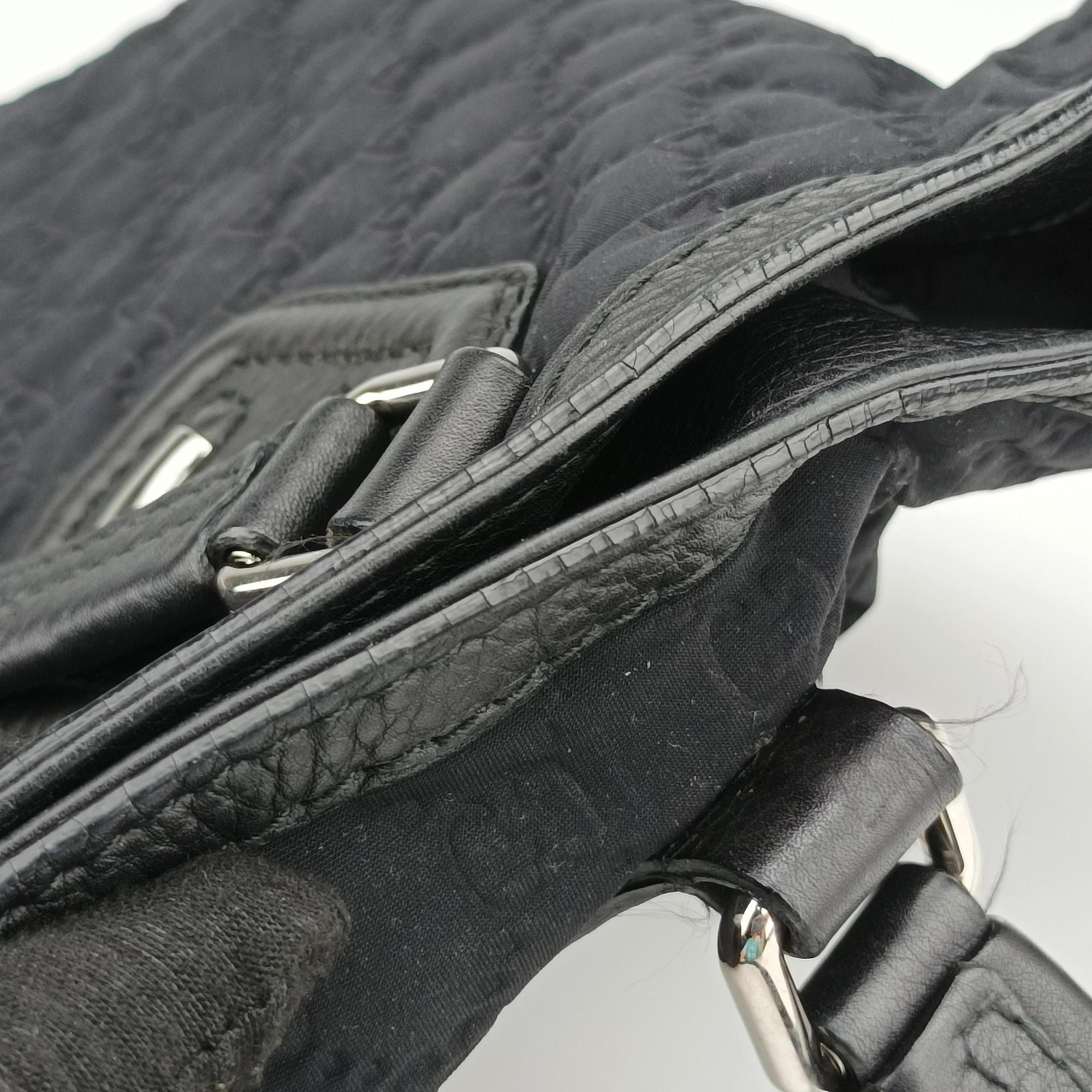 Pre-owned Gucci GG Neoprene Techno Tag Black fabric × Leather 241102 handbag | stylenewstar