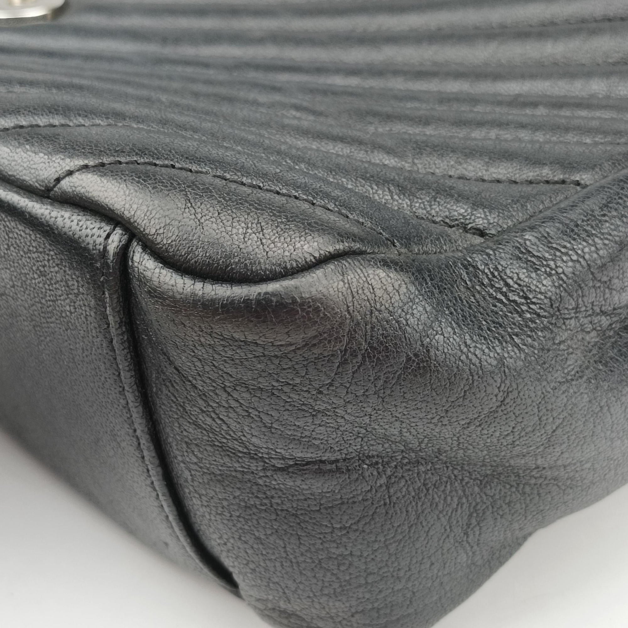 Pre-owned Yves Saint Laurent COLLEGE Black Leather 392738 shoulderbag | stylenewstar