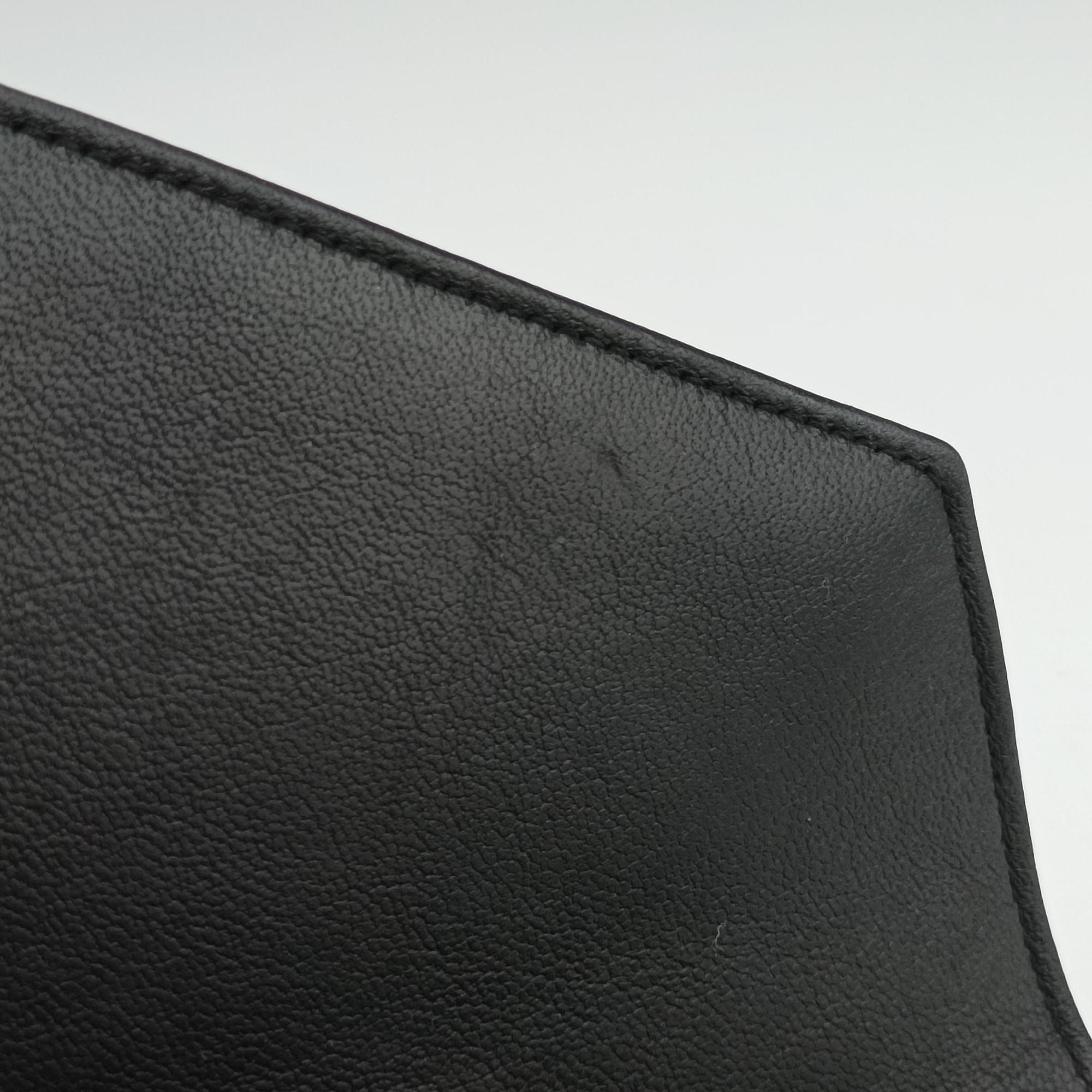 Pre-owned Yves Saint Laurent COLLEGE Black Leather 392738 shoulderbag | stylenewstar