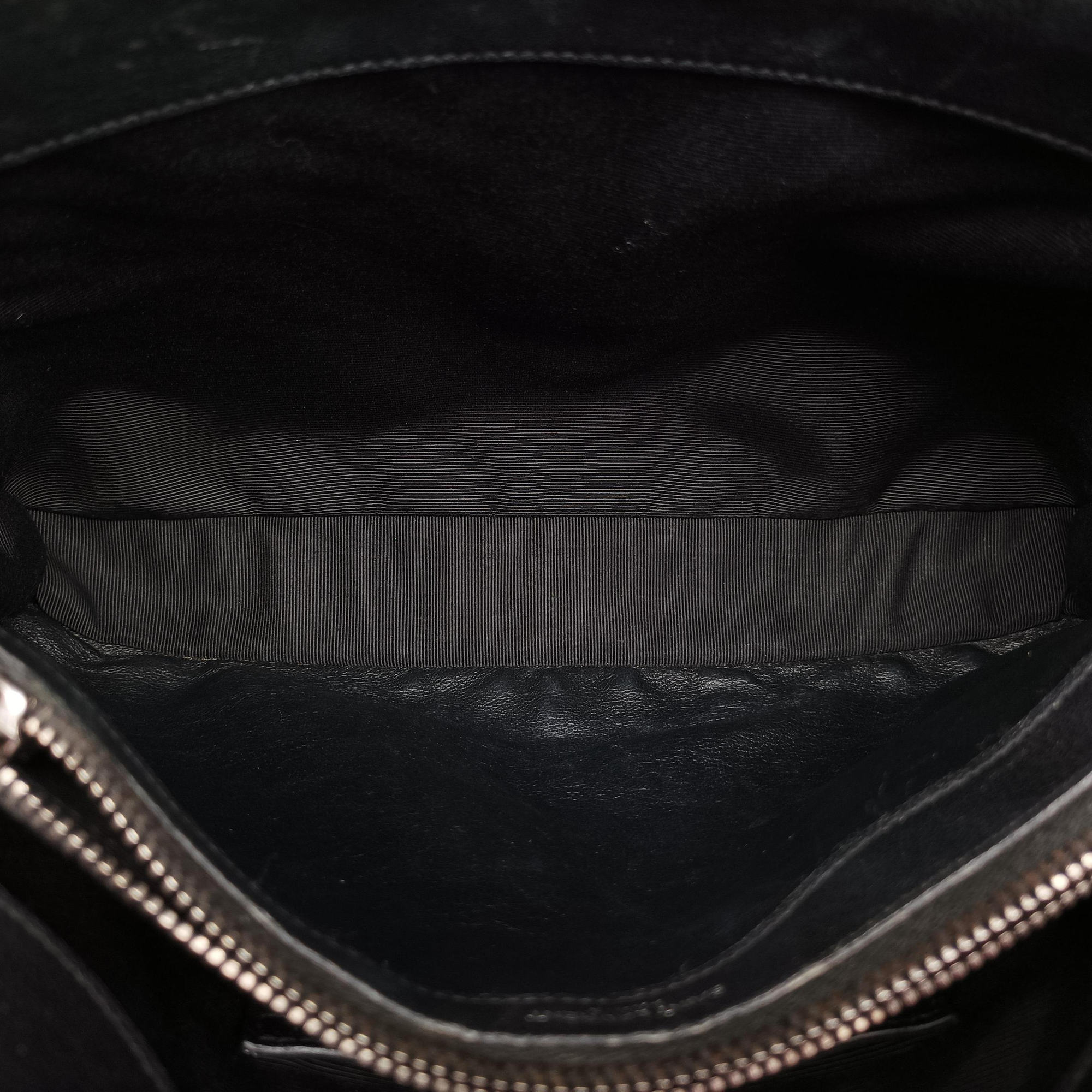 Pre-owned Yves Saint Laurent COLLEGE Black Leather 392738 shoulderbag | stylenewstar