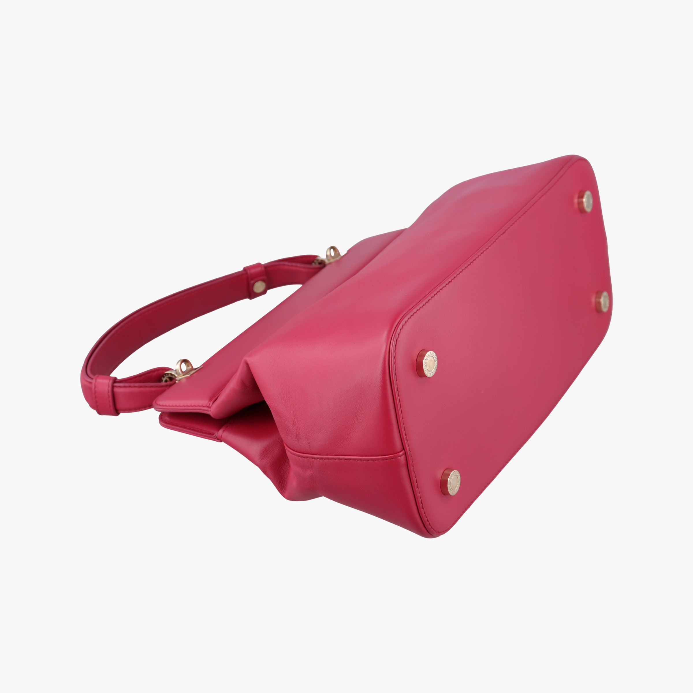 Pre-owned Bvlgari Isabella Rossellini Red Leather  shoulderbag | stylenewstar