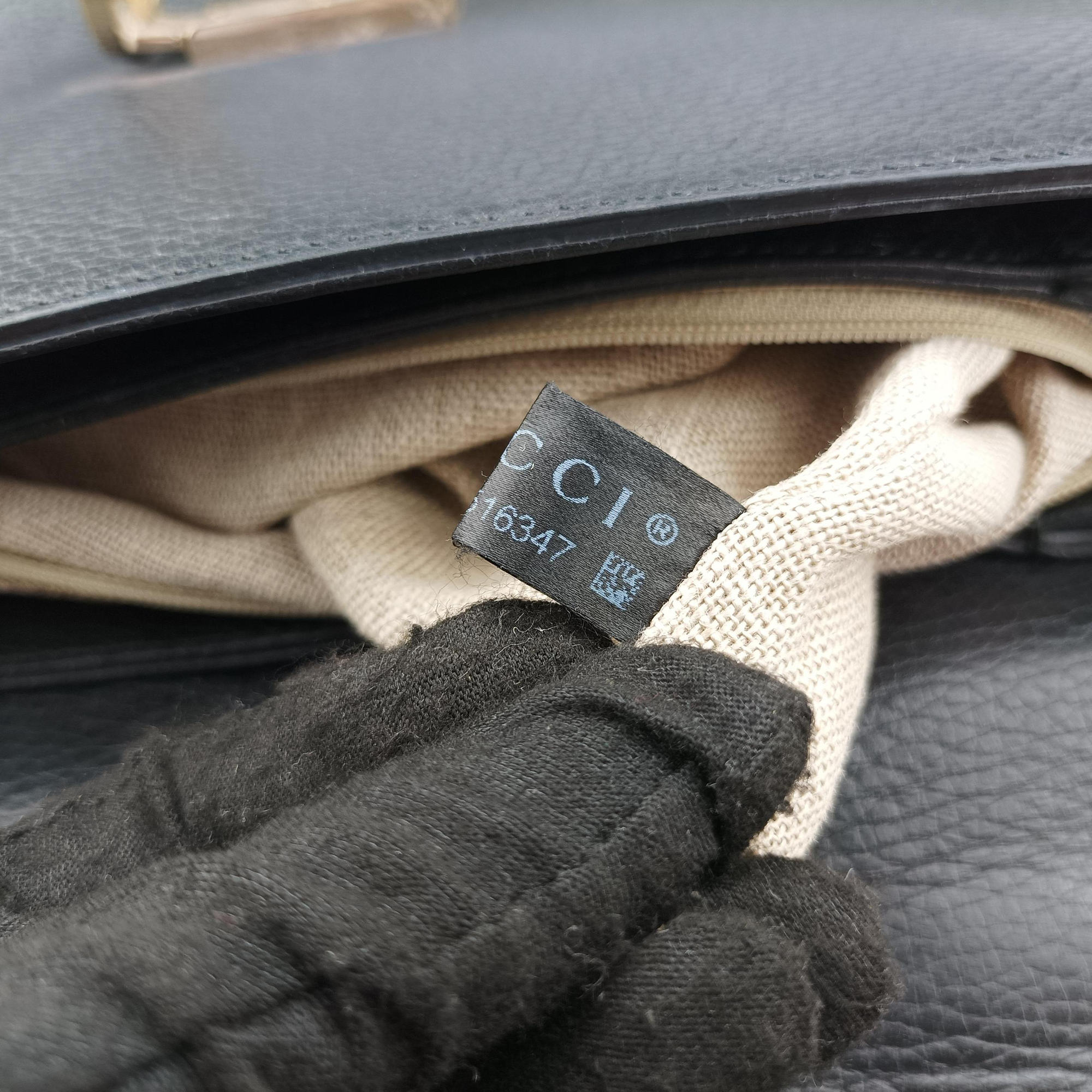 Pre-owned Gucci Interlocking G Black Leather 510306 shoulderbag | stylenewstar