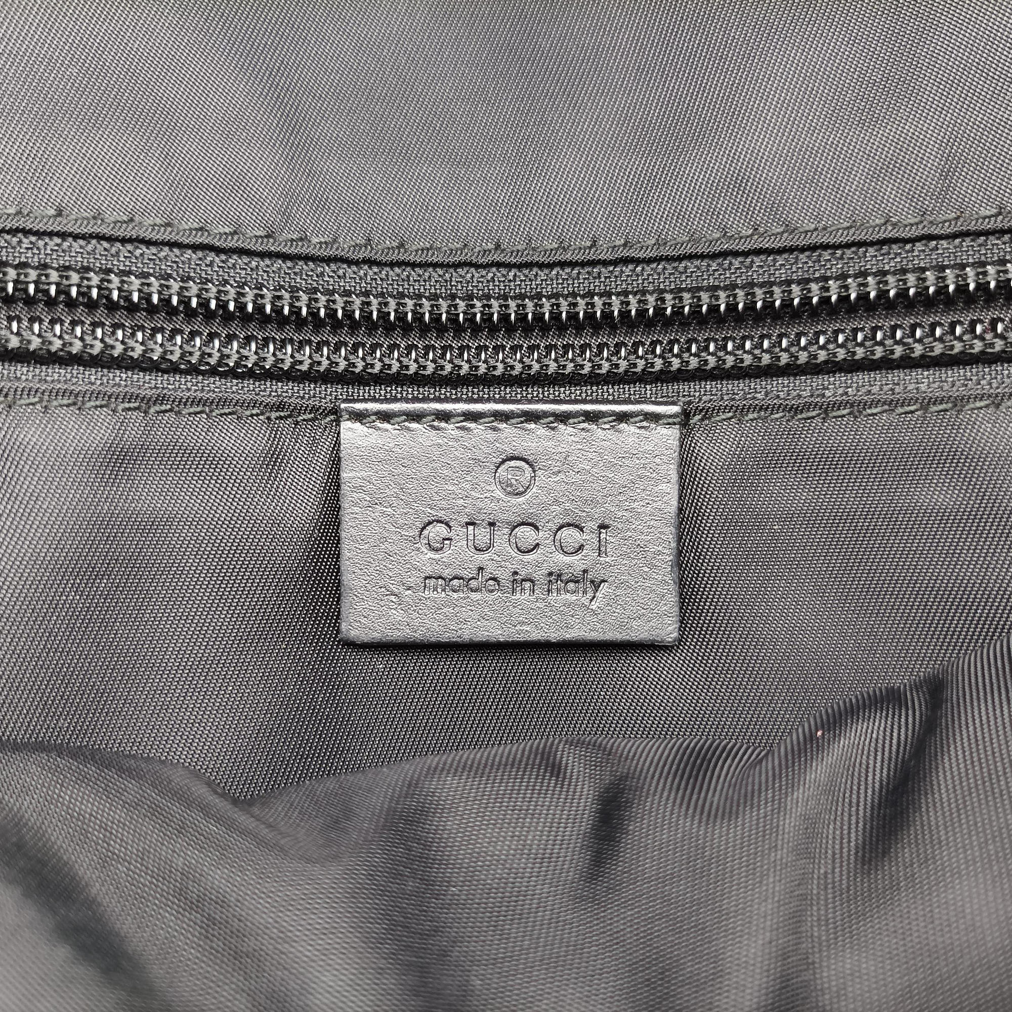 Vintage Gucci GG Supreme Black PVC coated canvas 322279 shoulderbag | stylenewstar