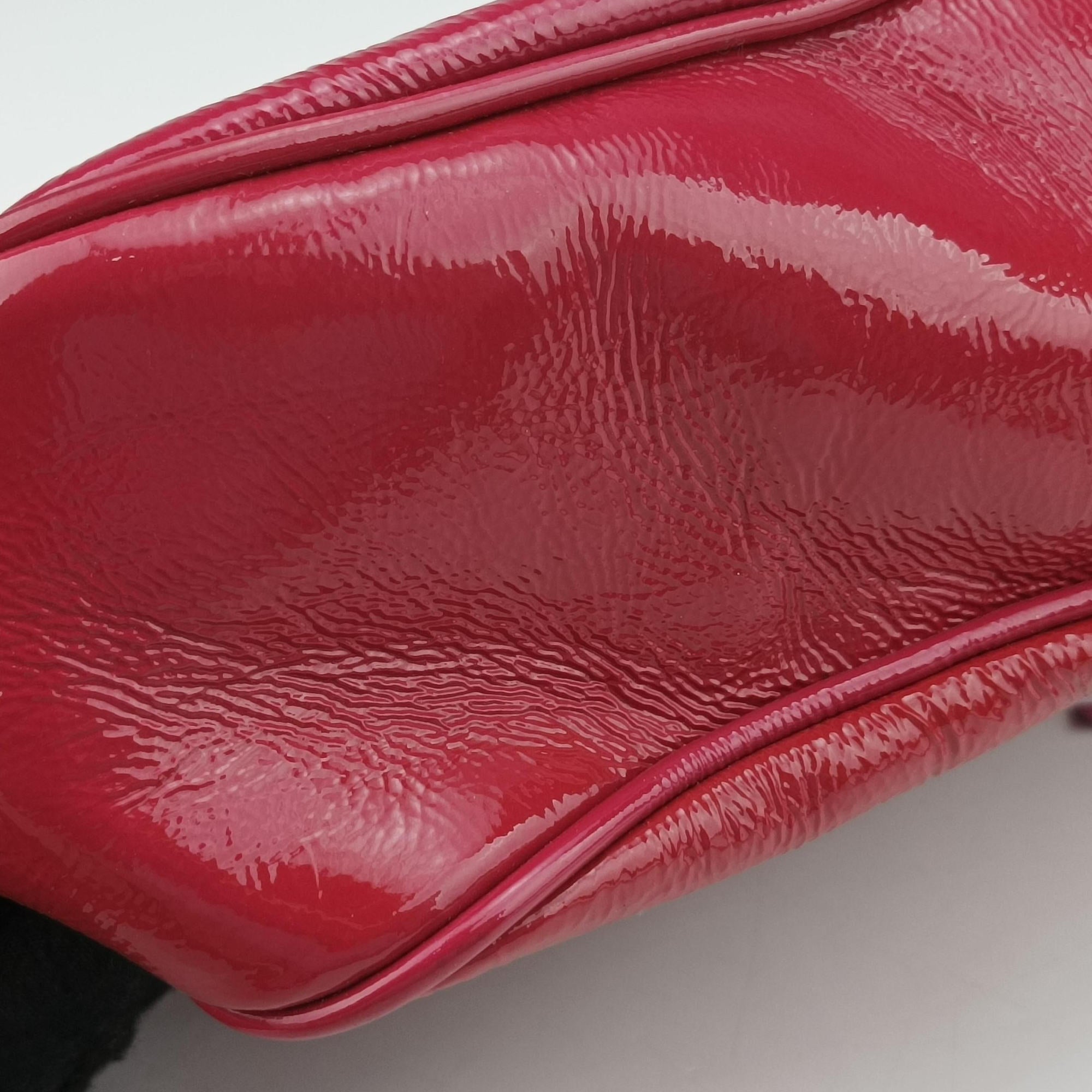 Pre-owned Gucci Soho Rose Patent Leather 308364 shoulderbag | stylenewstar