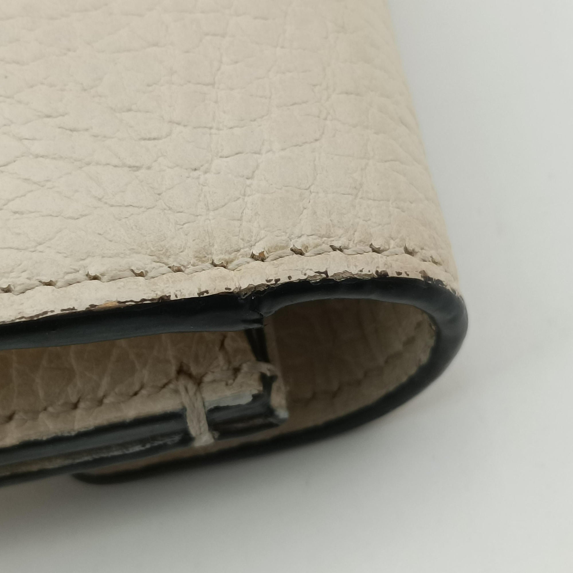 Pre-owned Gucci Dionysus White Leather 476432 shoulderbag | stylenewstar