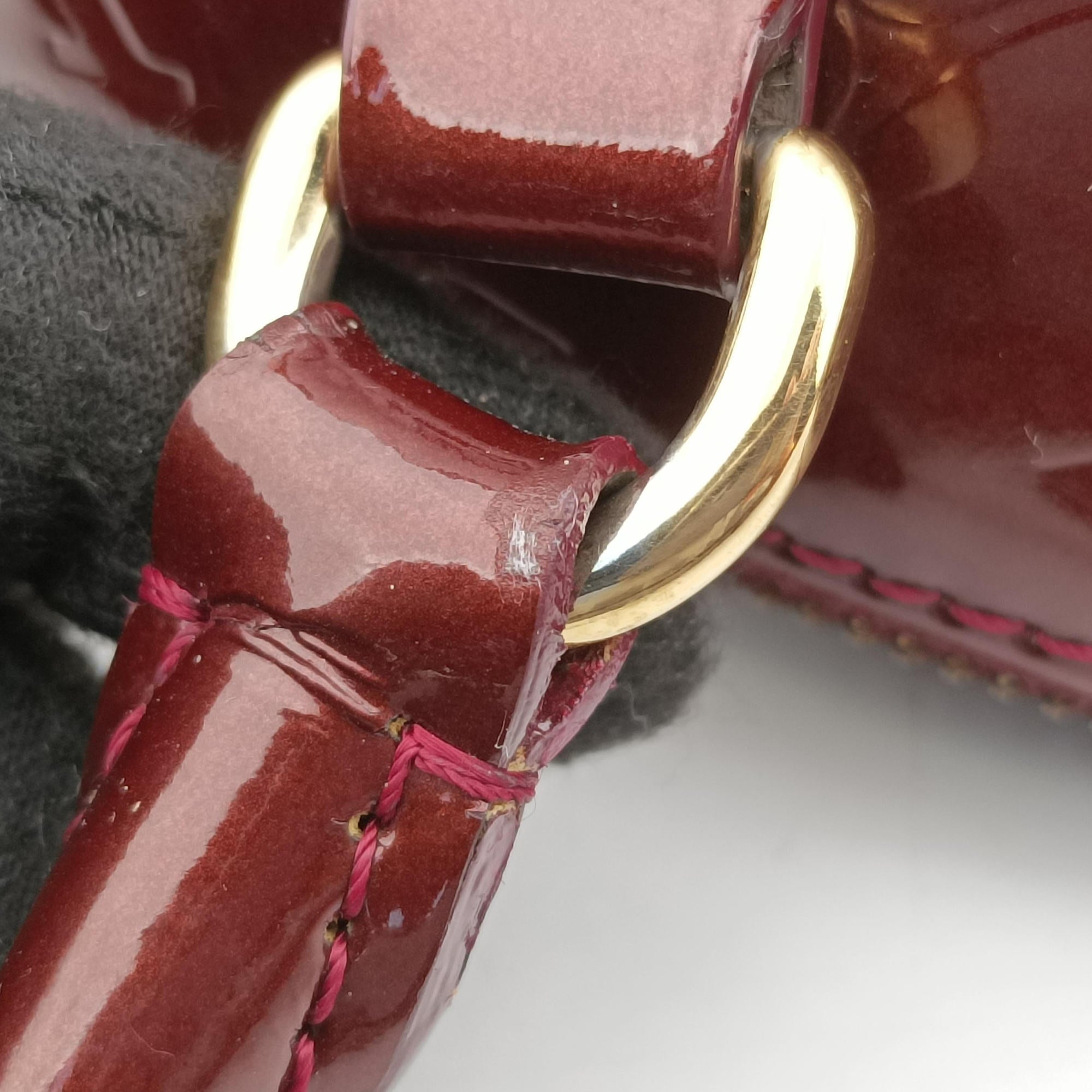 Pre-owned Louis Vuitton Sherwood PM Amarante Vernis M91488 handbag | stylenewstar