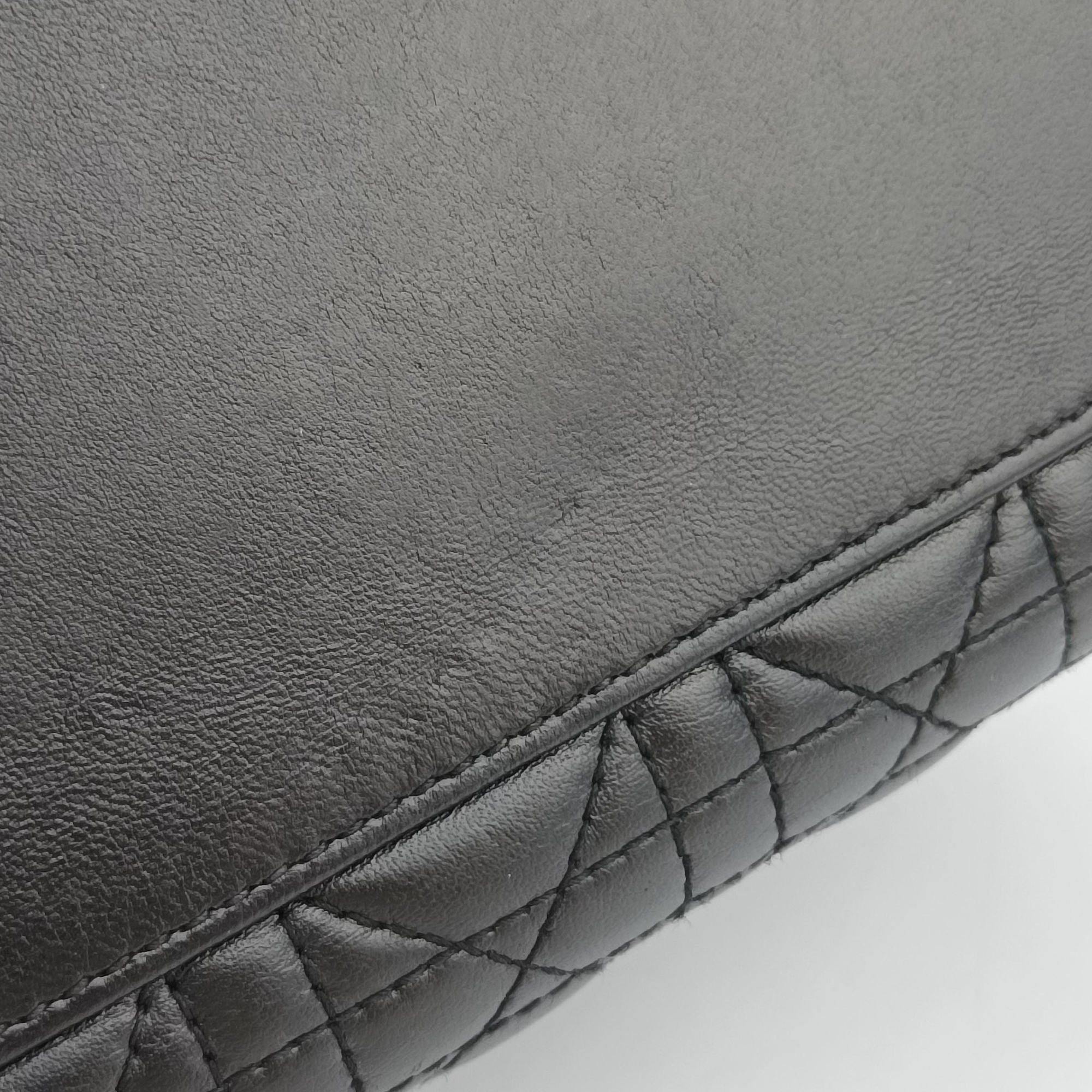Pre-owned Christian Dior Lady Dior Black lambskin  shoulderbag | stylenewstar