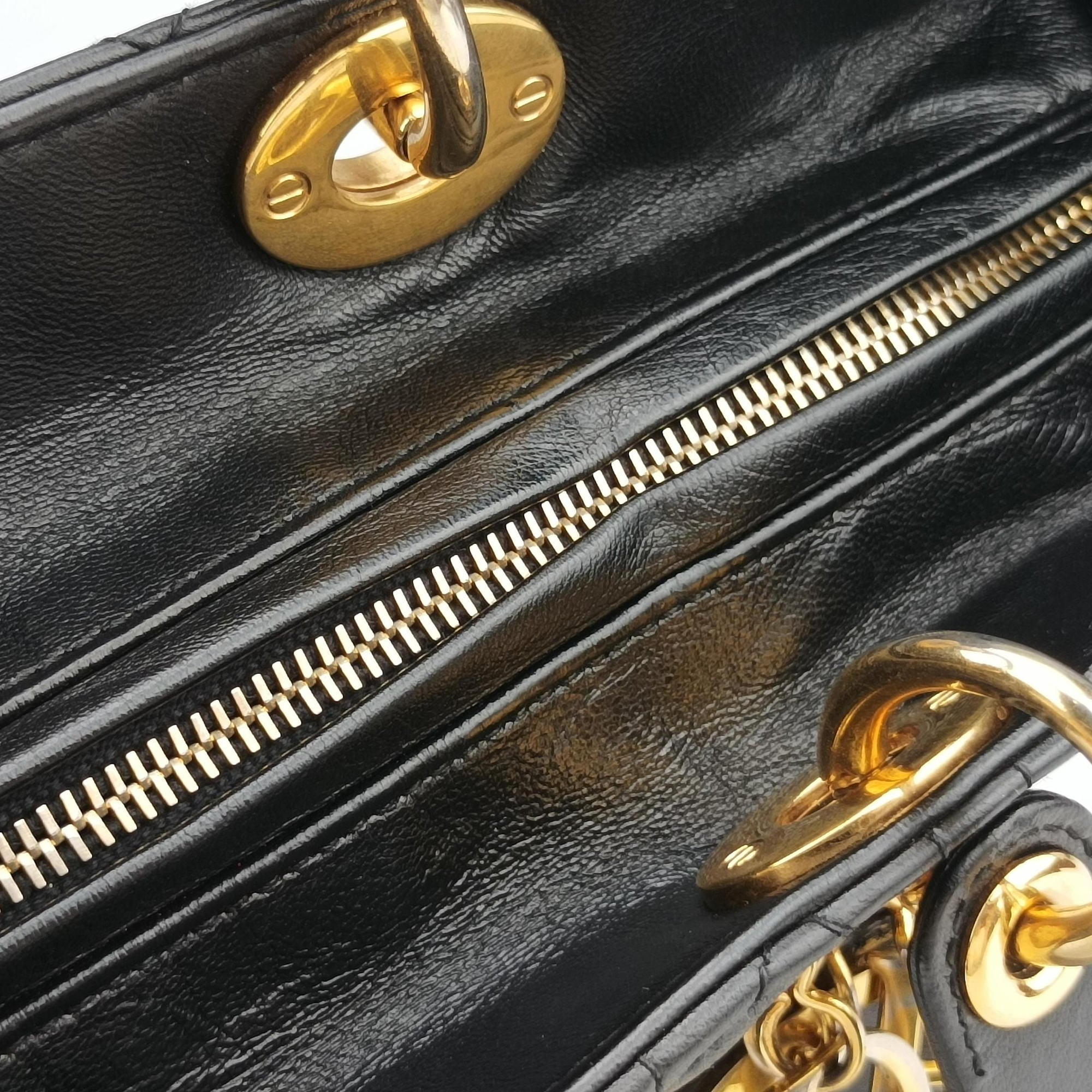 Pre-owned Christian Dior Lady Dior Black lambskin  shoulderbag | stylenewstar