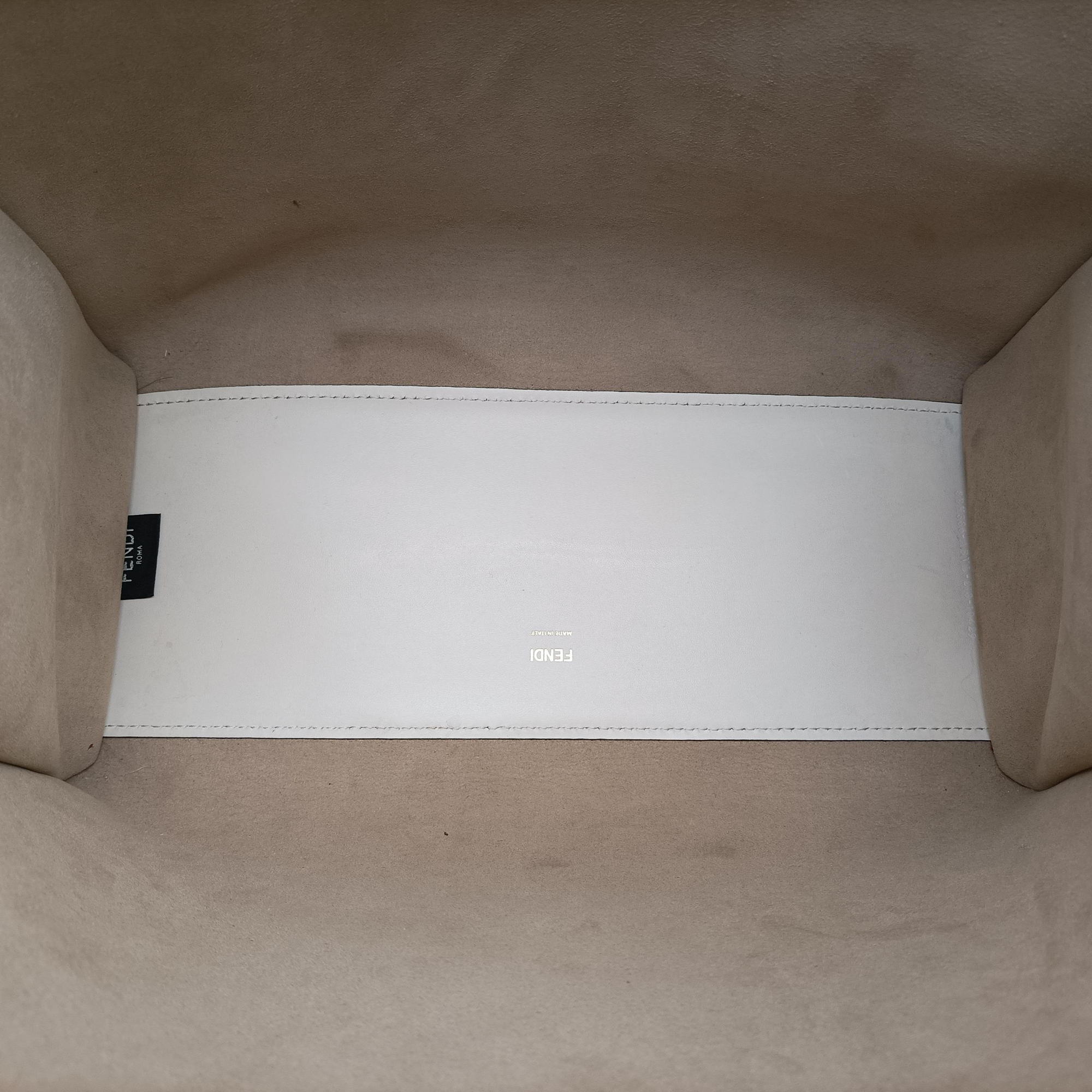 Secondhand Fendi Sunshine White Leather 8BH386 shoulderbag | stylenewstar