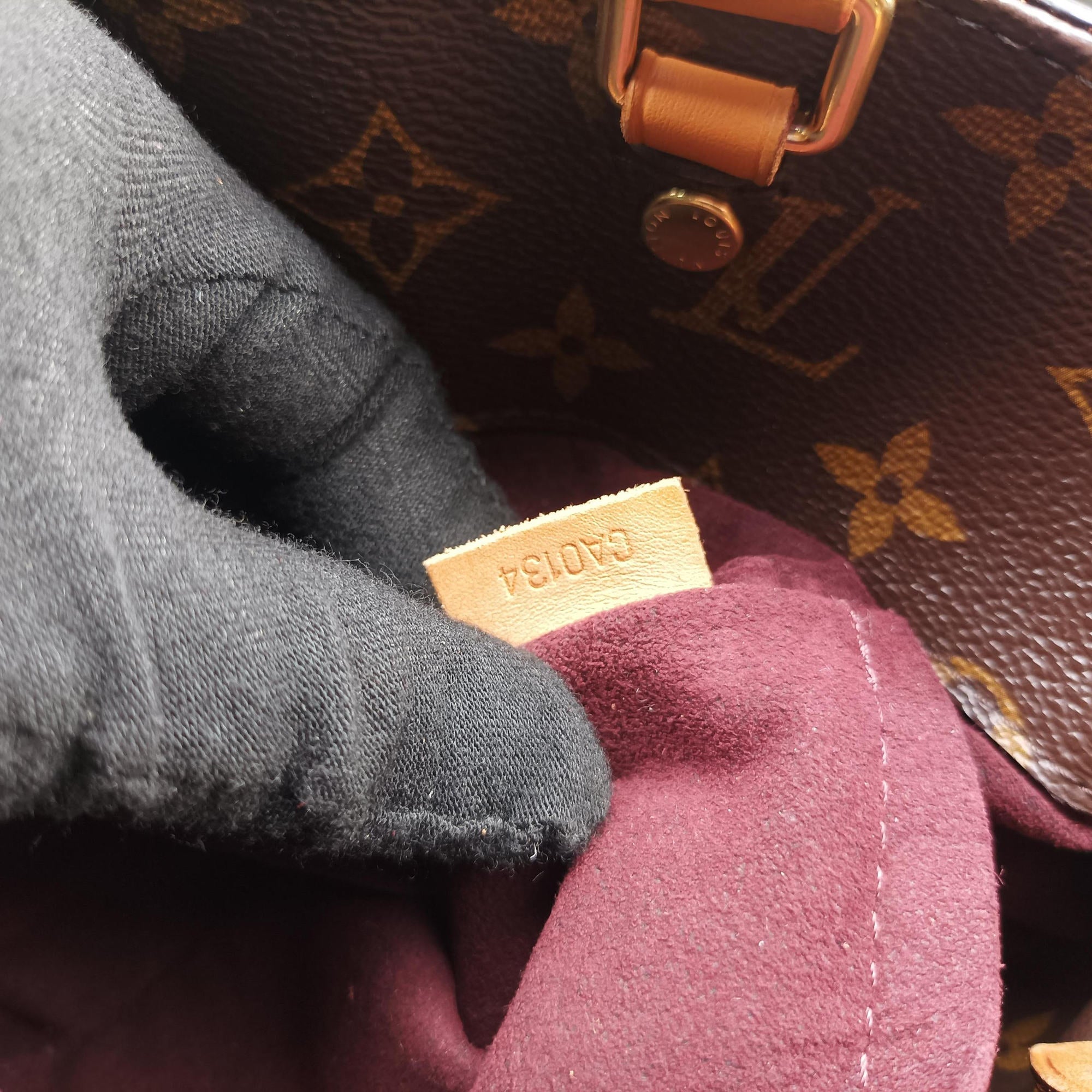 Vintage Louis Vuitton MONTAIGNE MM Brown Monogram Canvas M41056 shoulderbag | stylenewstar