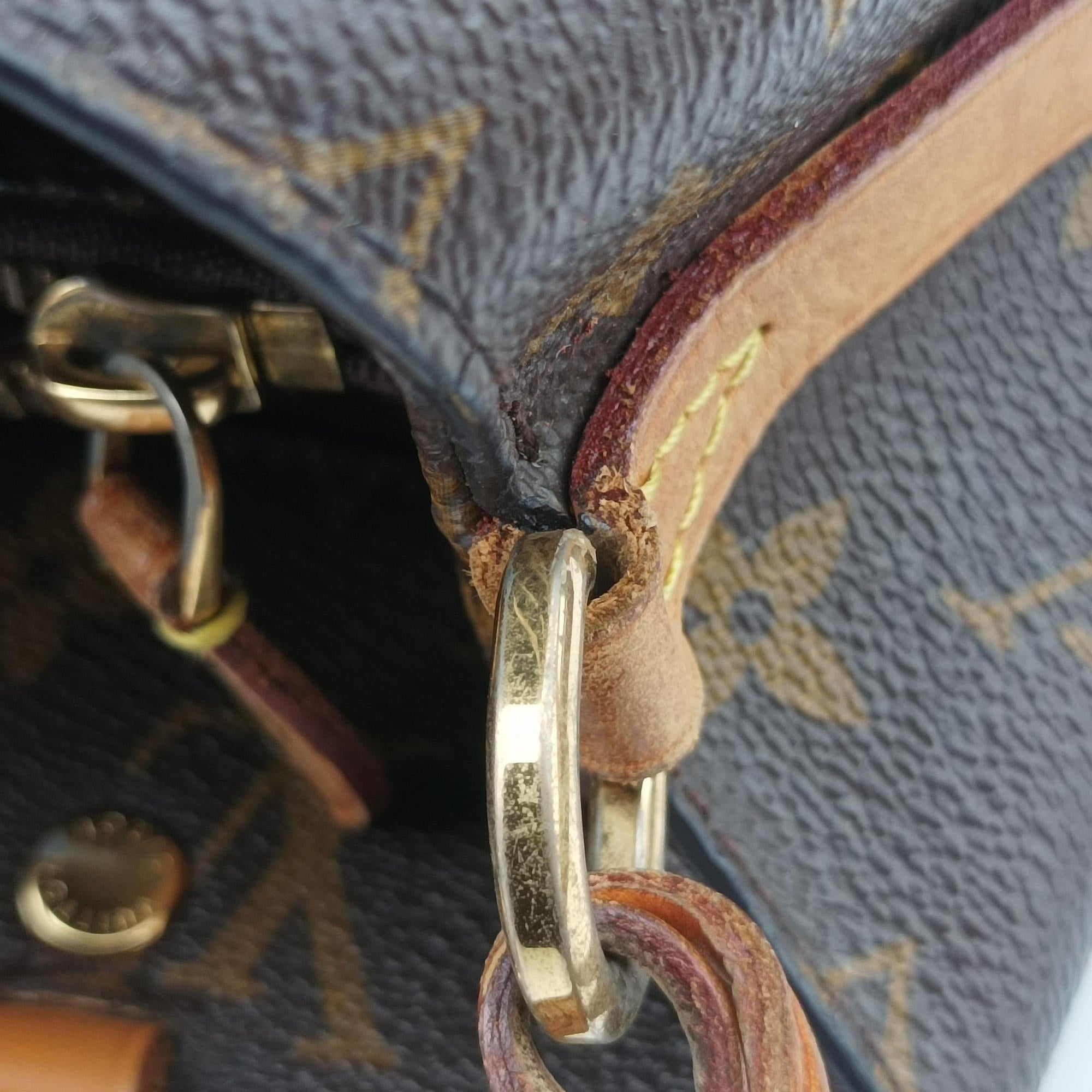 Vintage Louis Vuitton MONTAIGNE MM Brown Monogram Canvas M41056 shoulderbag | stylenewstar