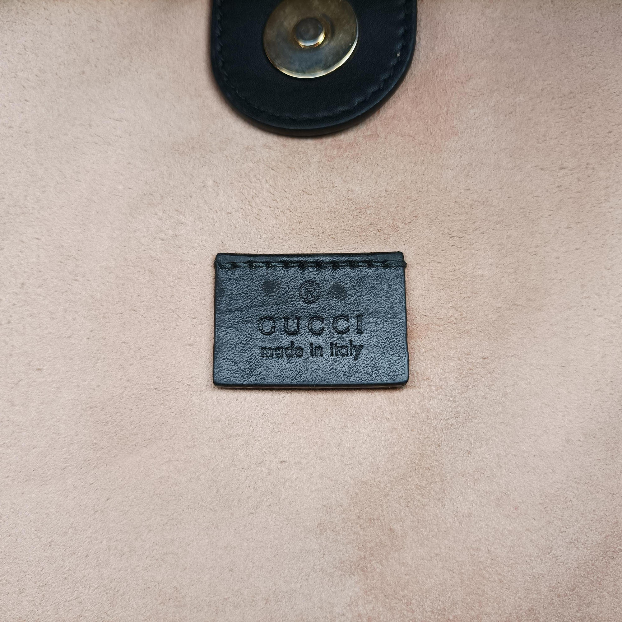 Pre-owned Gucci Rajah Red × Black velour × Leather 537219 shoulderbag | stylenewstar