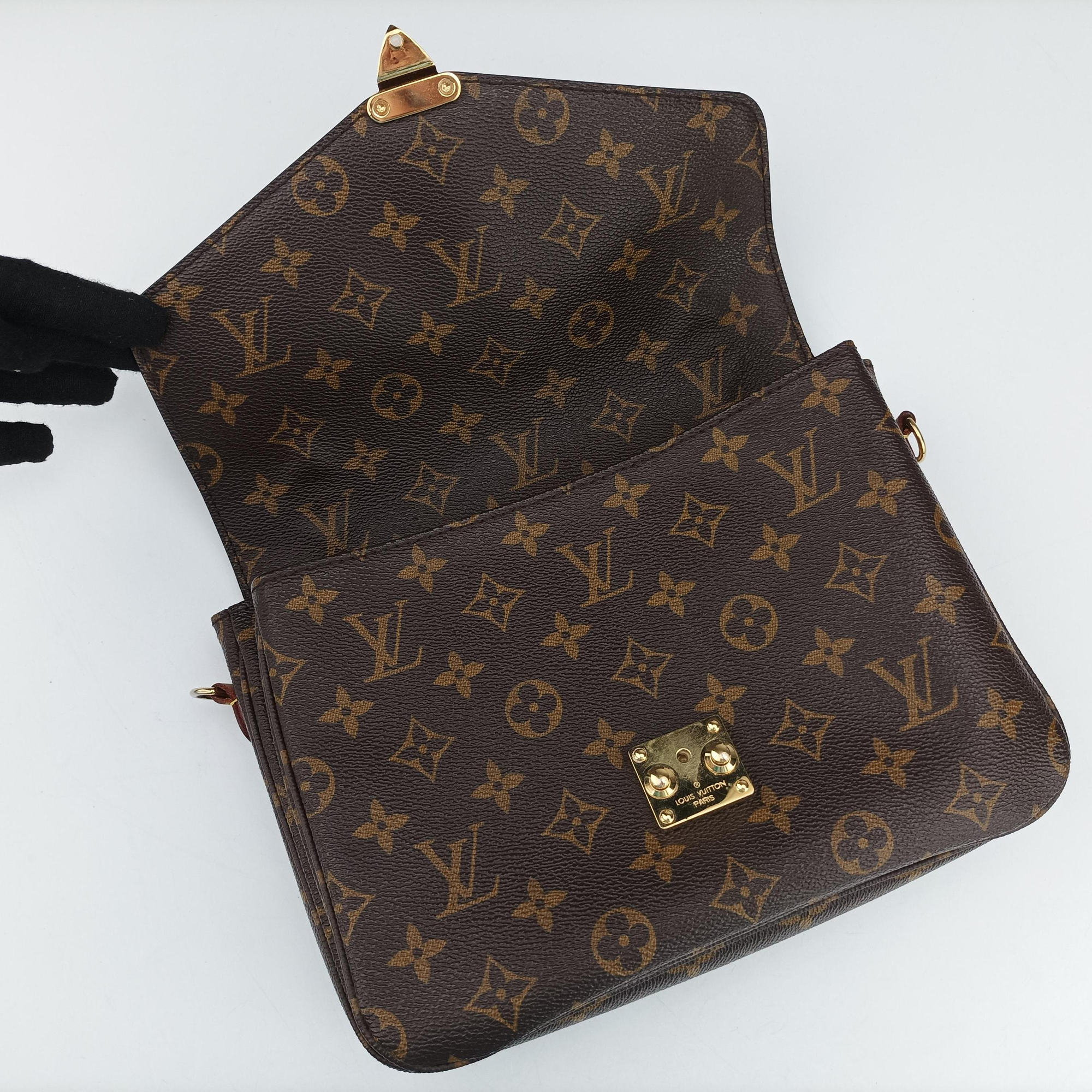 Vintage Louis Vuitton Pochette Metis MM Brown Monogram Canvas M44875 shoulderbag | stylenewstar