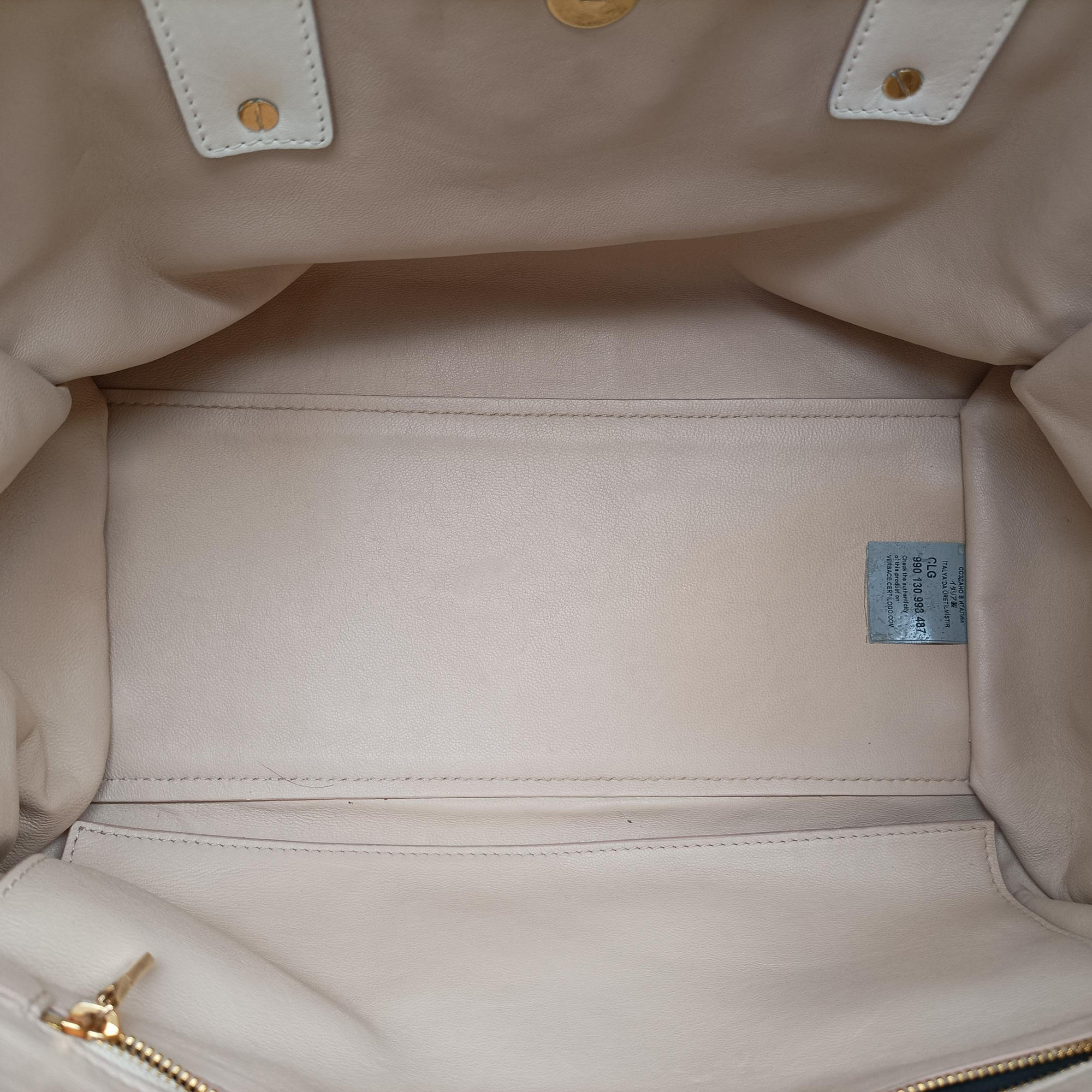Pre-owned VERSACE Medusa Palazzo White lambskin  shoulderbag | stylenewstar