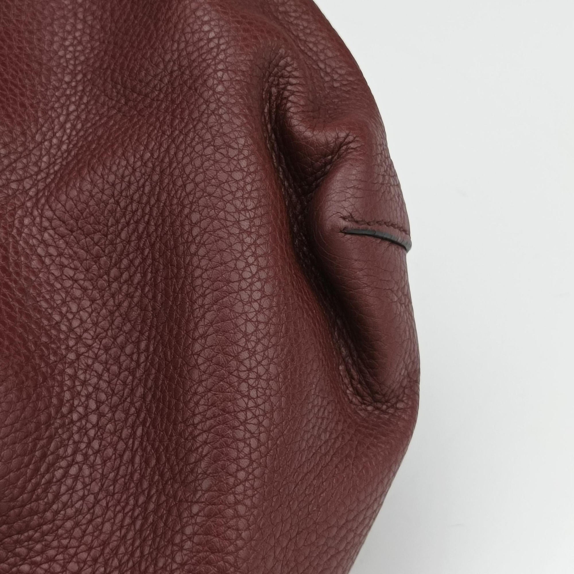Vintage Gucci Interlocking G Logo Soho Messenger Burgundy Leather 322056 shoulderbag | stylenewstar