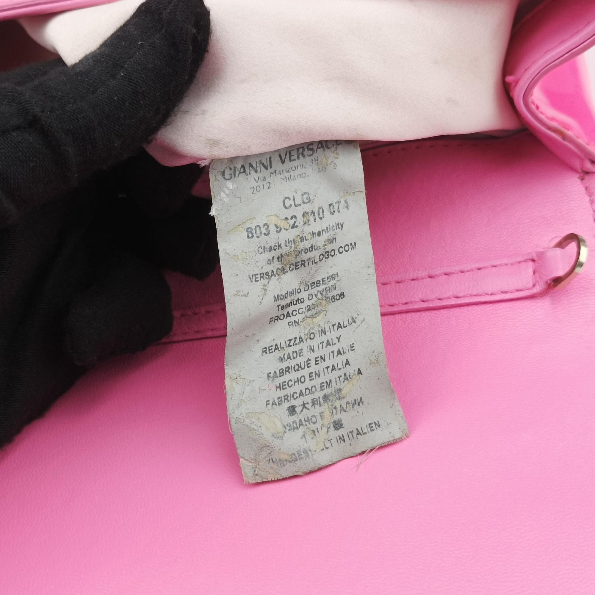 Pre-owned VERSACE Medusa Rose Patent  clutchbag | stylenewstar