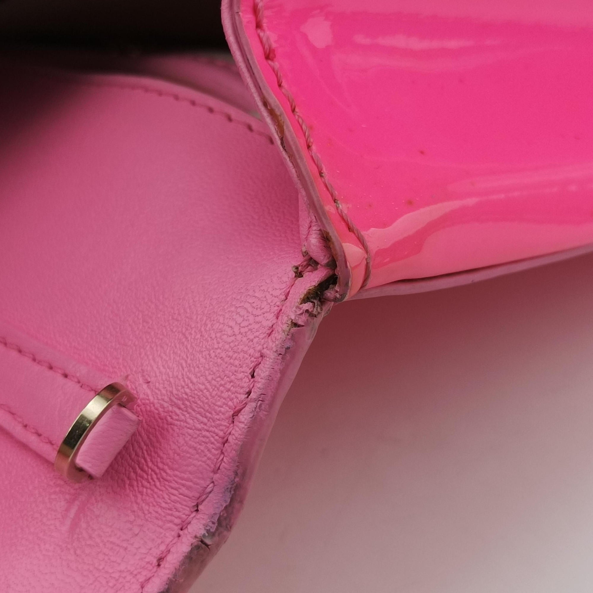 Pre-owned VERSACE Medusa Rose Patent  clutchbag | stylenewstar
