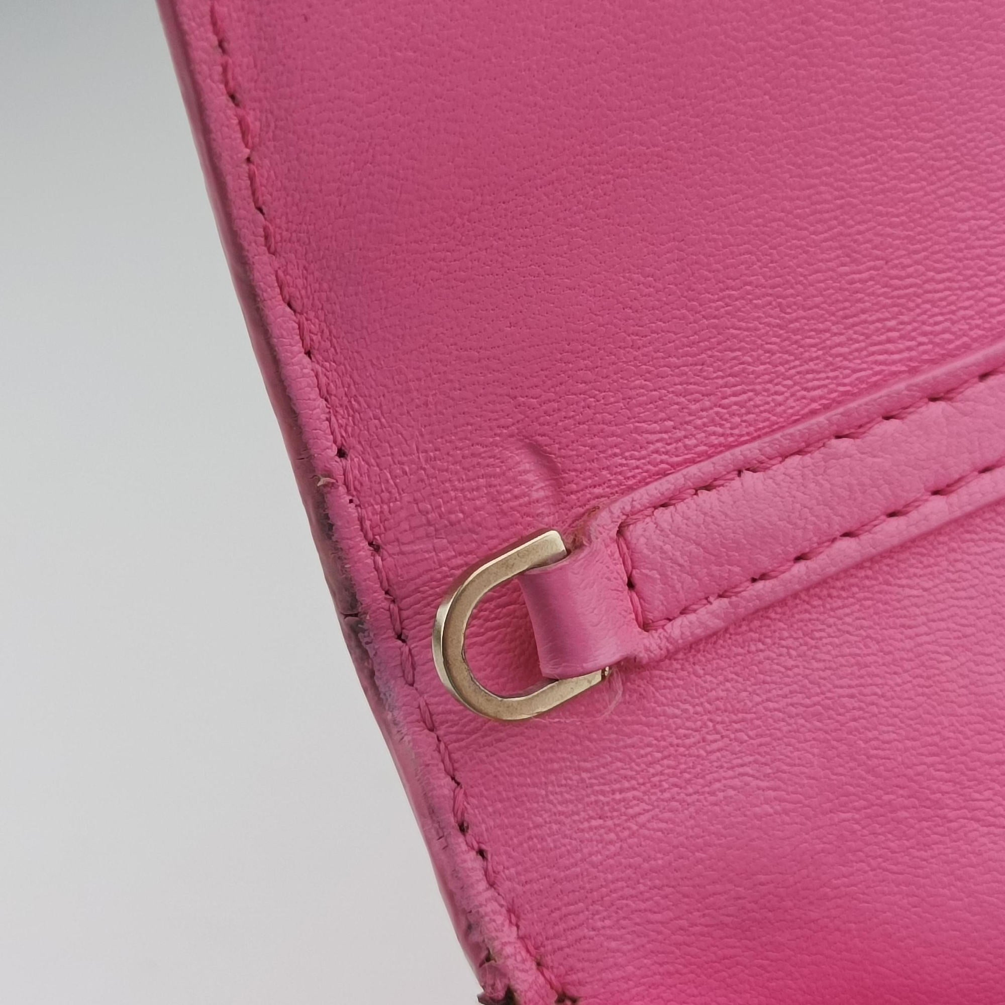 Pre-owned VERSACE Medusa Rose Patent  clutchbag | stylenewstar