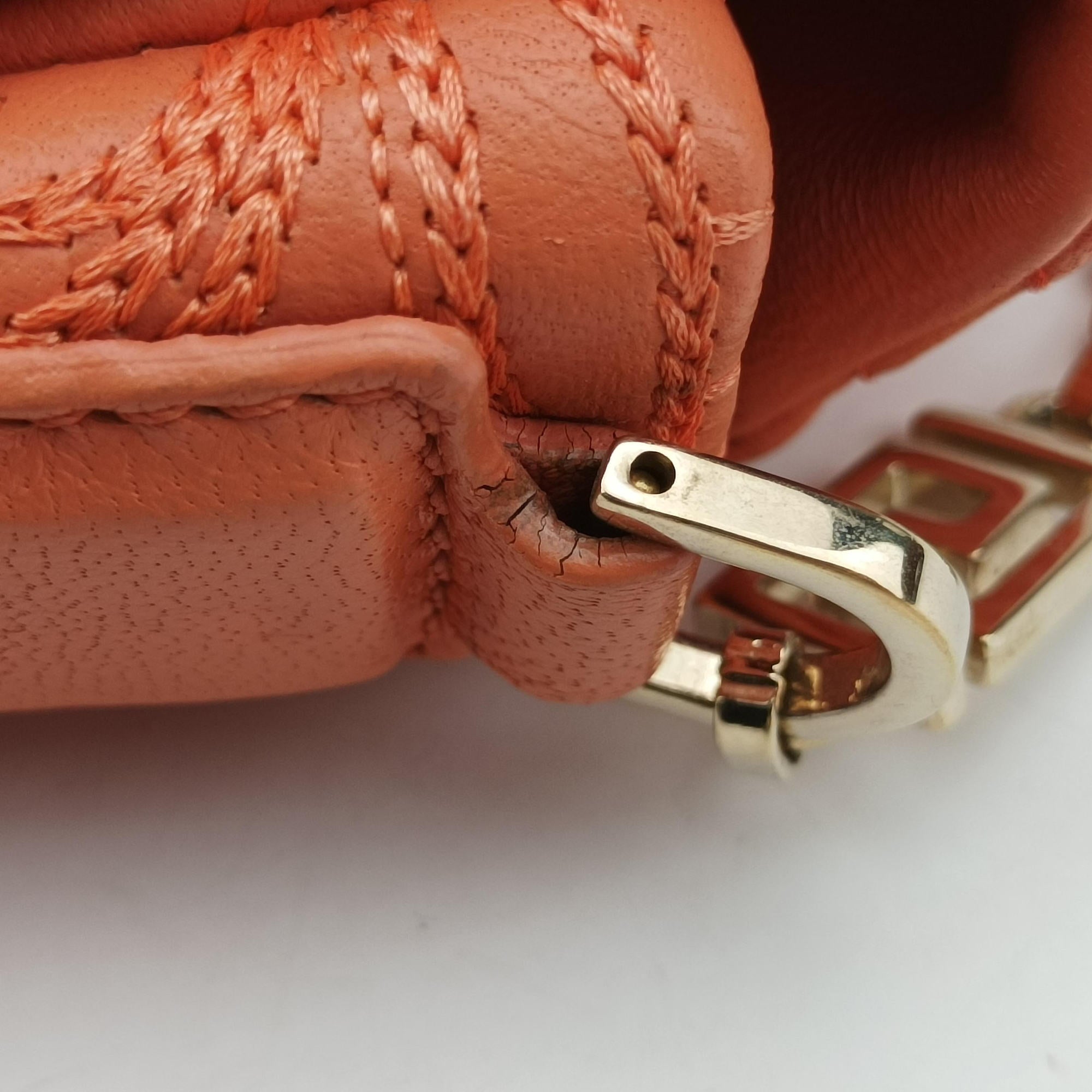 Pre-owned VERSACE Vanitas Medusa Orange leather  shoulderbag | stylenewstar
