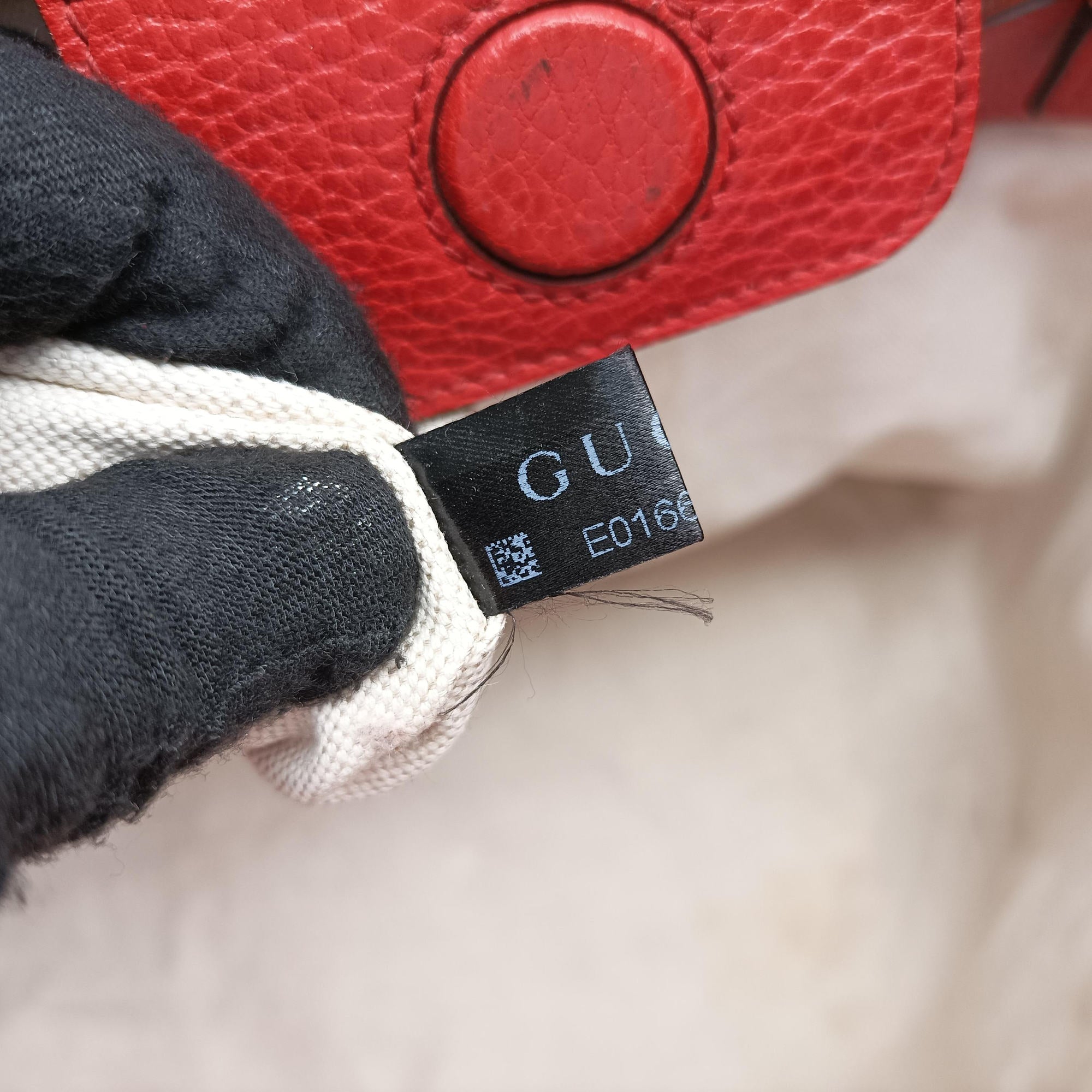 Vintage Gucci Swing Red Leather 354397 shoulderbag | stylenewstar