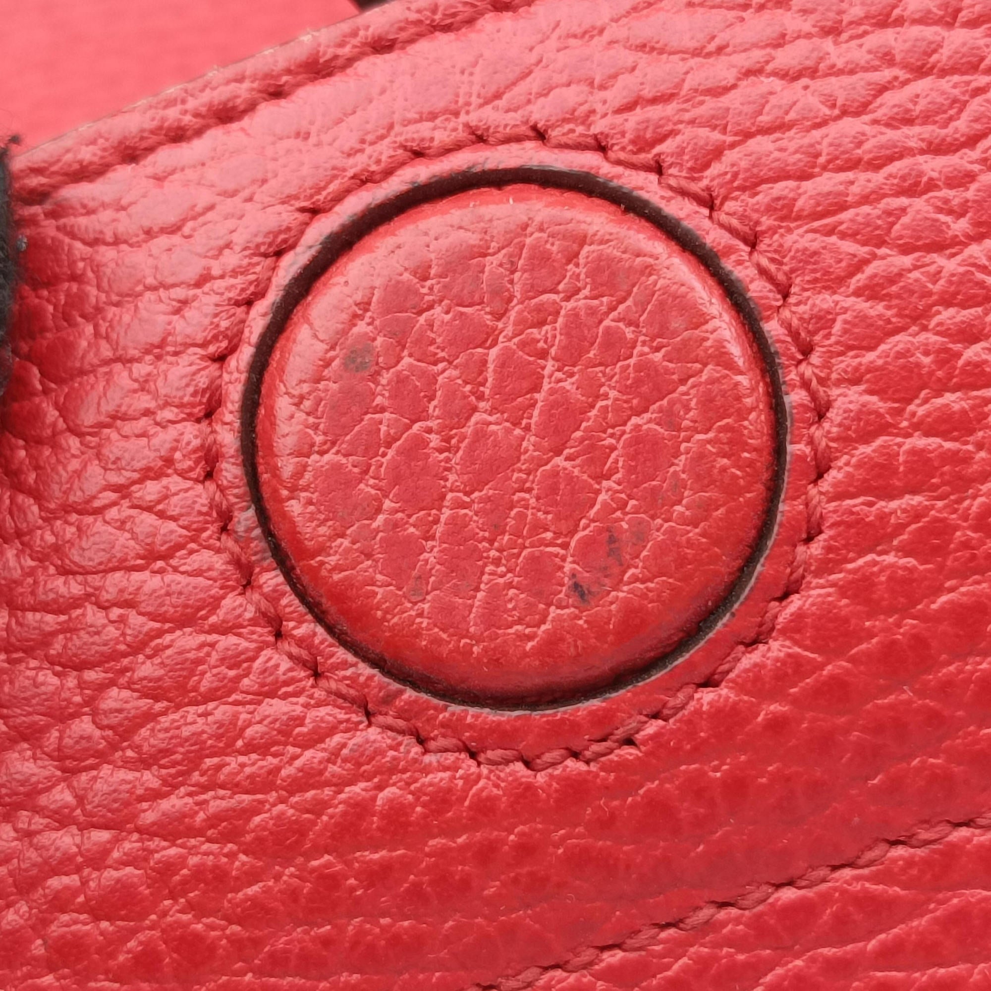 Vintage Gucci Swing Red Leather 354397 shoulderbag | stylenewstar