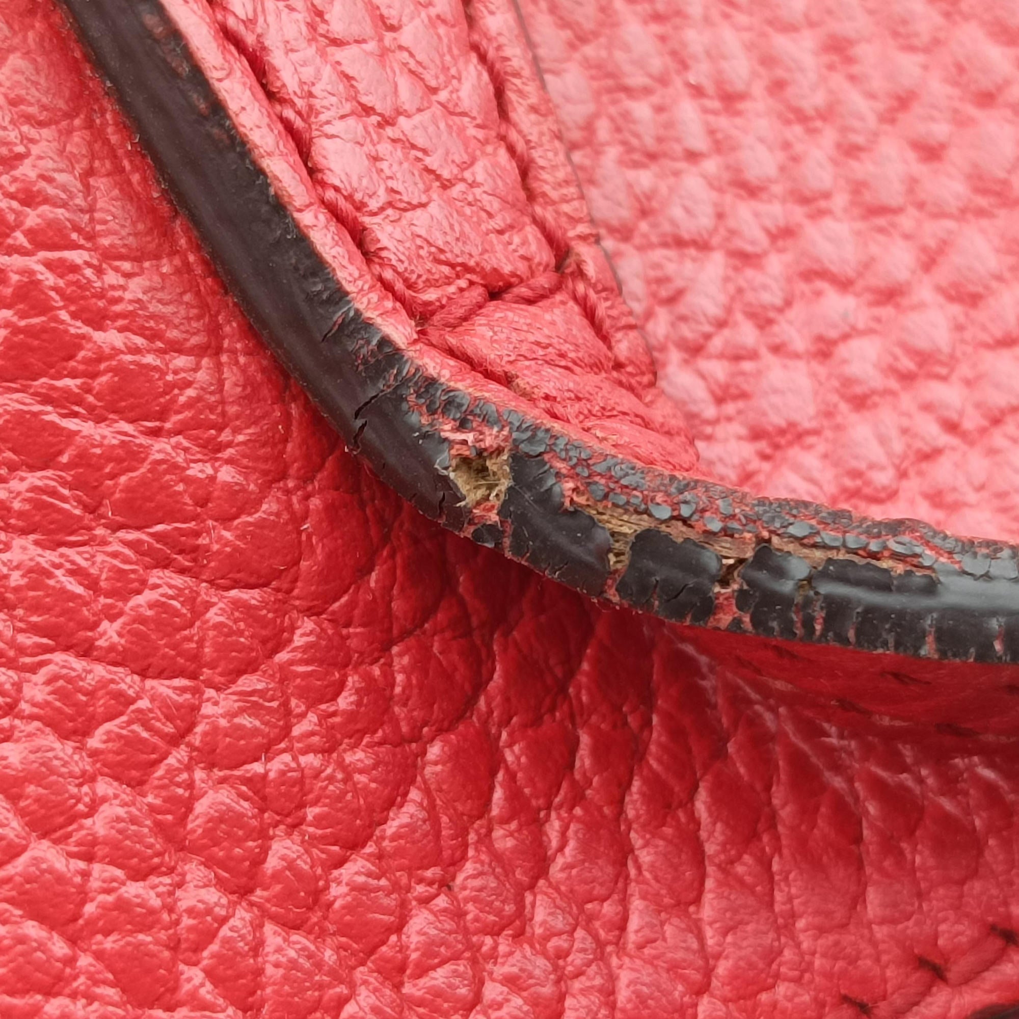 Vintage Gucci Swing Red Leather 354397 shoulderbag | stylenewstar