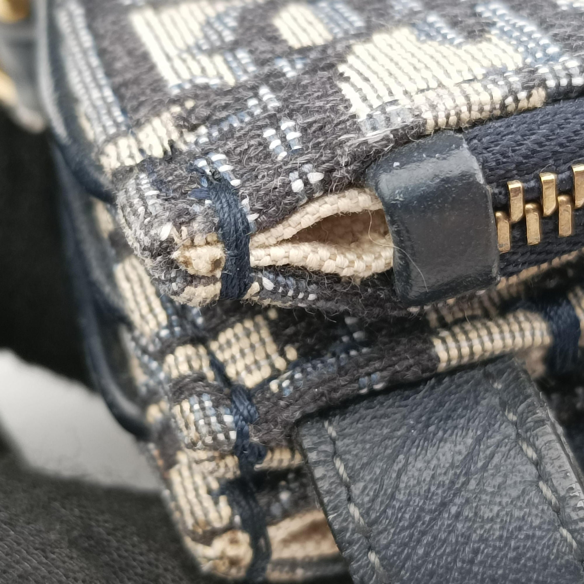 Vintage Christian Dior Saddle Navy×Gray Jacquard  shoulderbag | stylenewstar