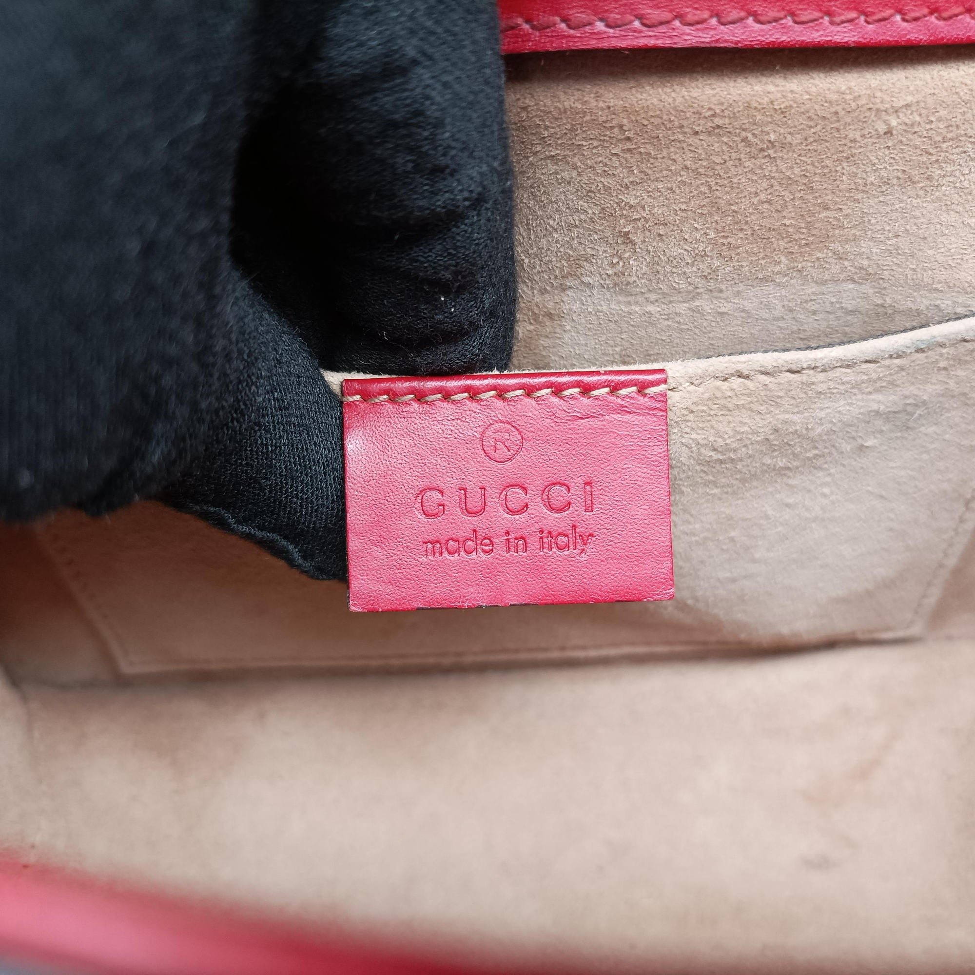 Pre-owned Gucci Sylvie Red×navy Leather 470270 shoulderbag | stylenewstar