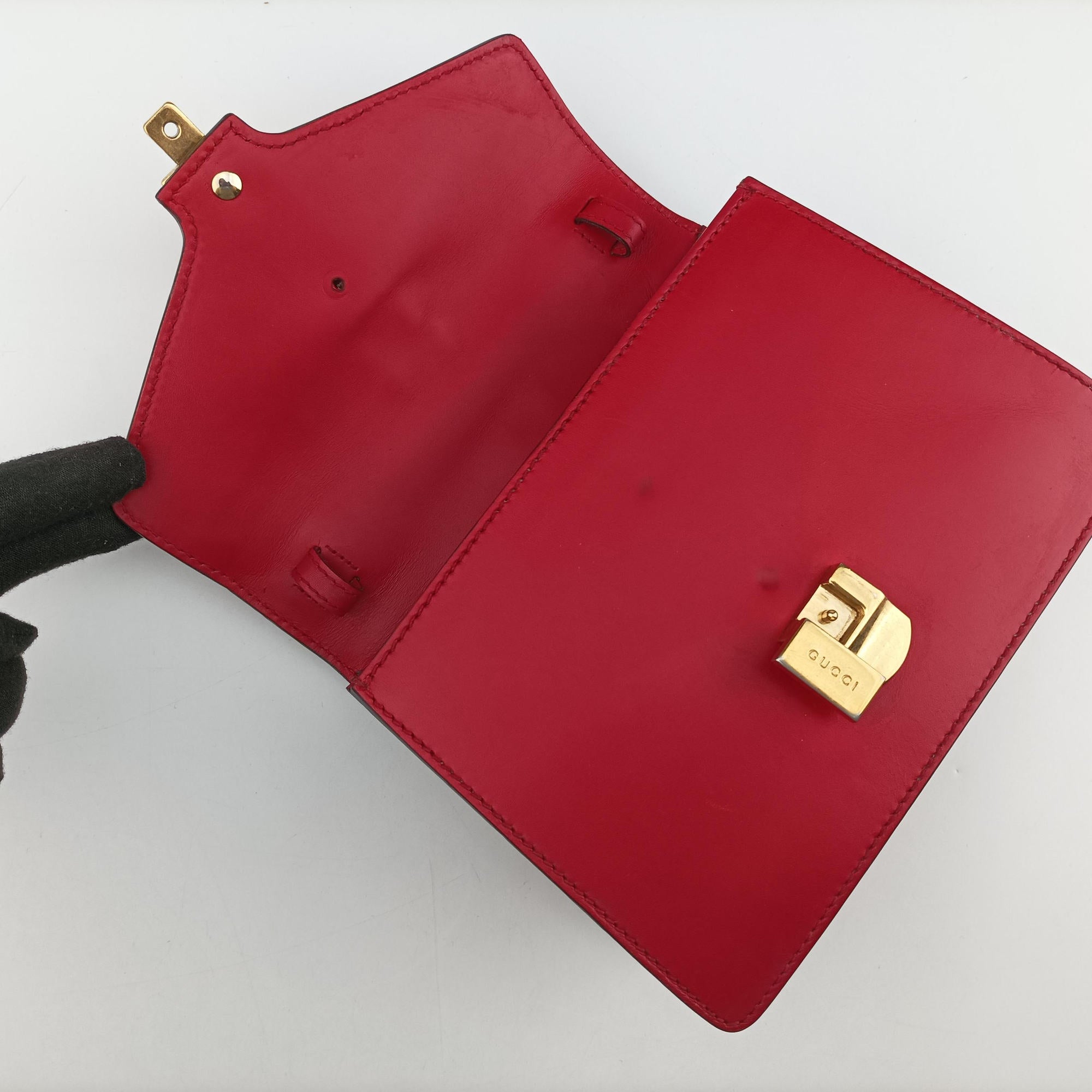 Pre-owned Gucci Sylvie Red×navy Leather 470270 shoulderbag | stylenewstar