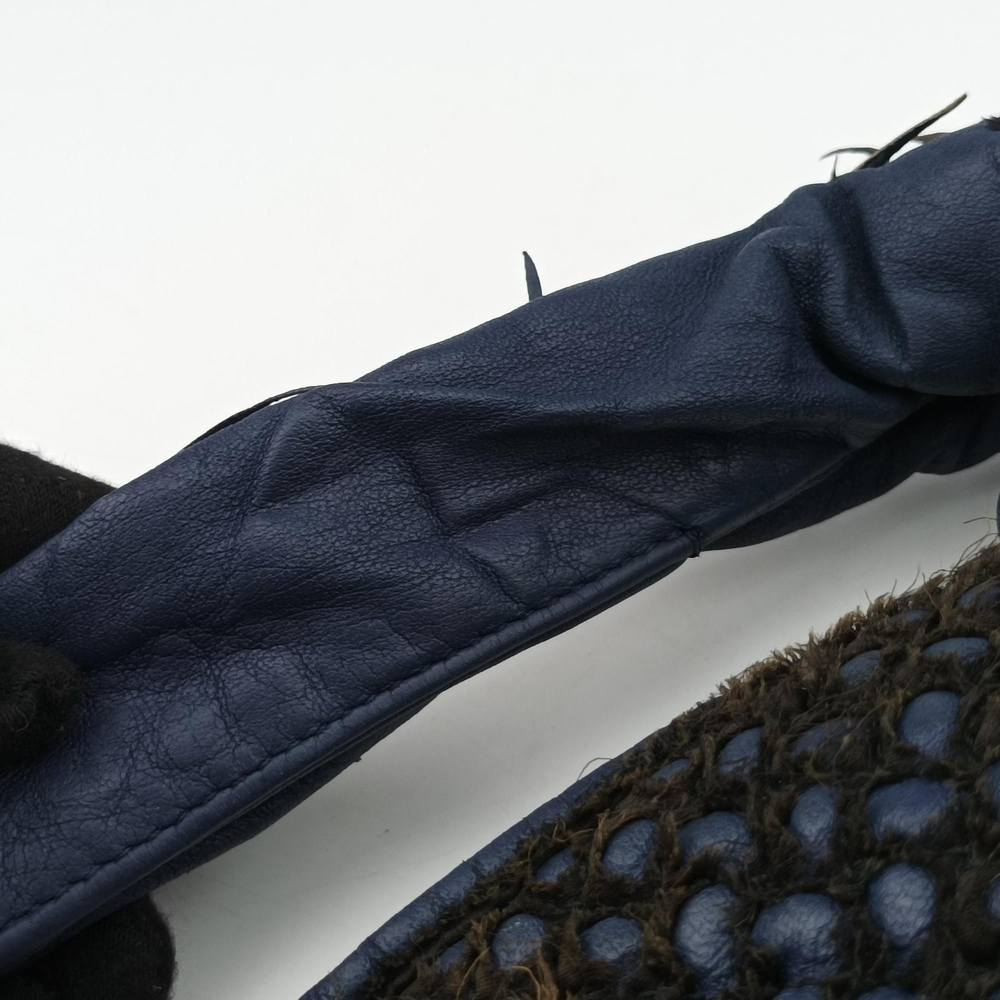 Pre-owned Bottega Veneta Intrecciato Navy lambskin  shoulderbag | stylenewstar