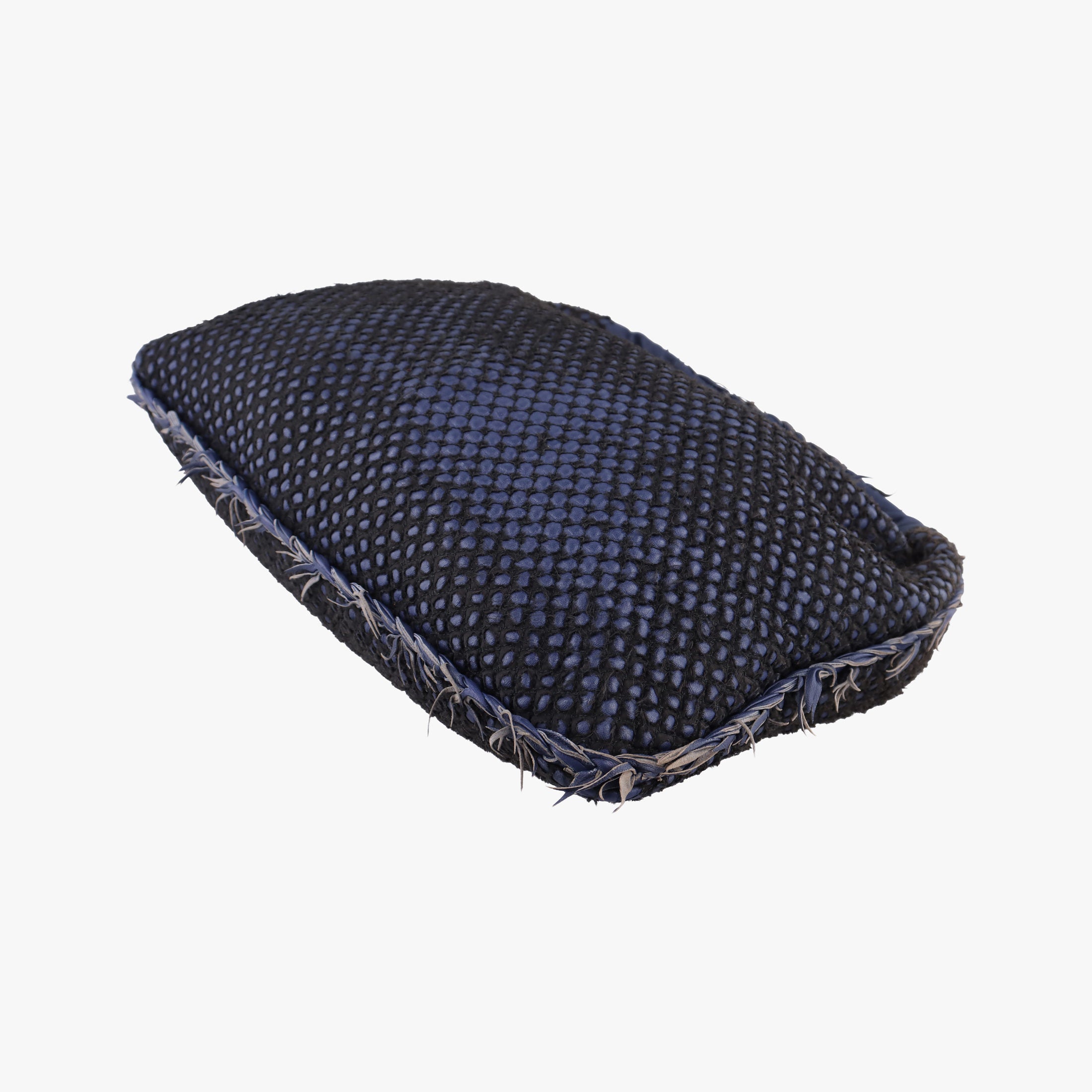 Pre-owned Bottega Veneta Intrecciato Navy lambskin  shoulderbag | stylenewstar