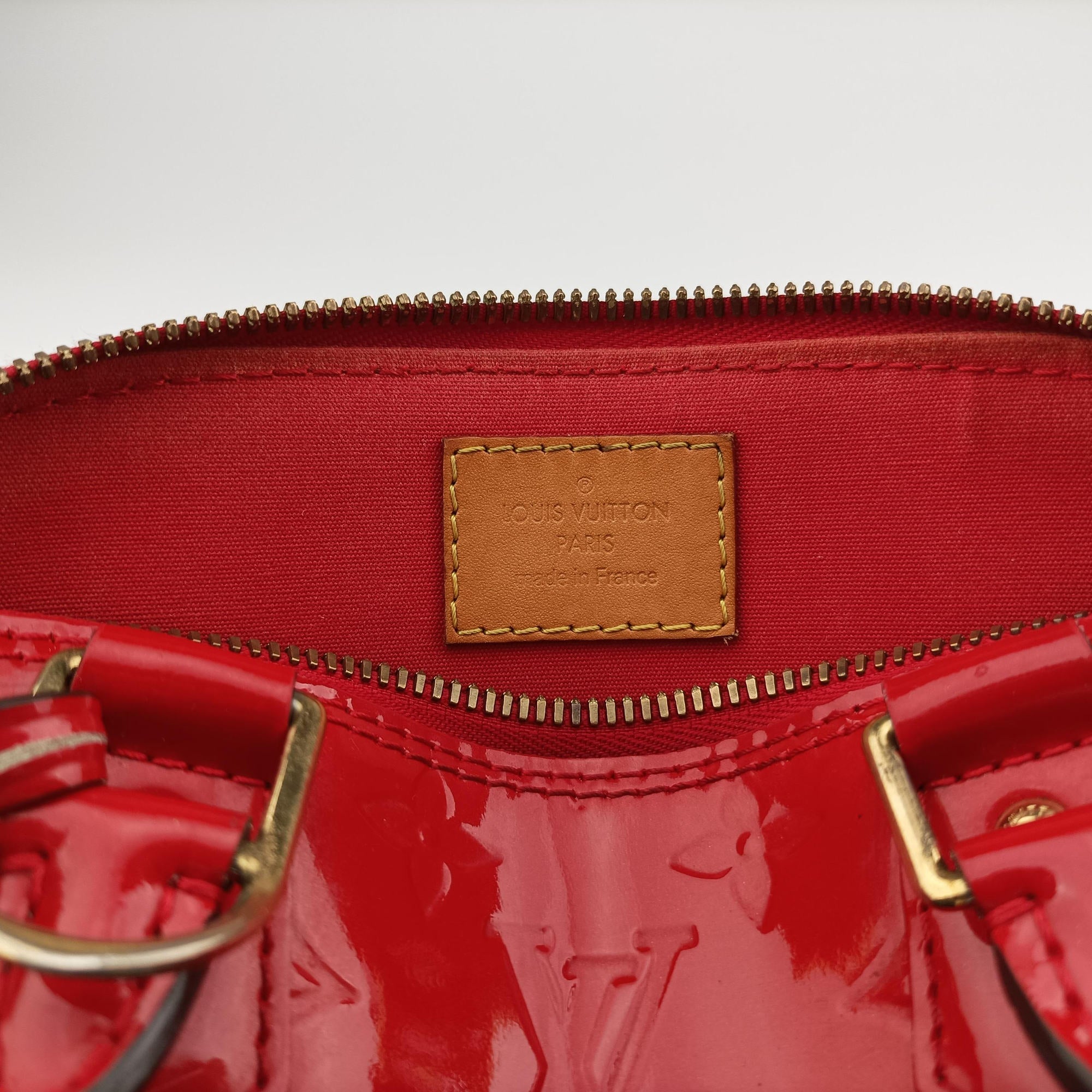 Pre-owned Louis Vuitton Alma BB CERISE Vernis M90174 shoulderbag | stylenewstar