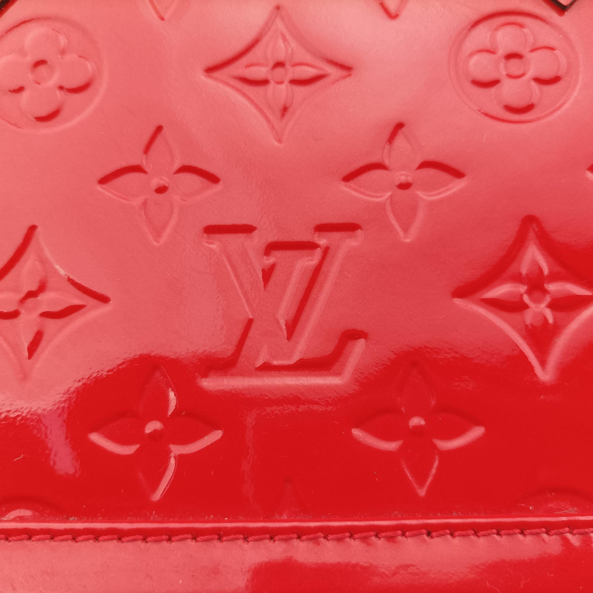 Pre-owned Louis Vuitton Alma BB CERISE Vernis M90174 shoulderbag | stylenewstar