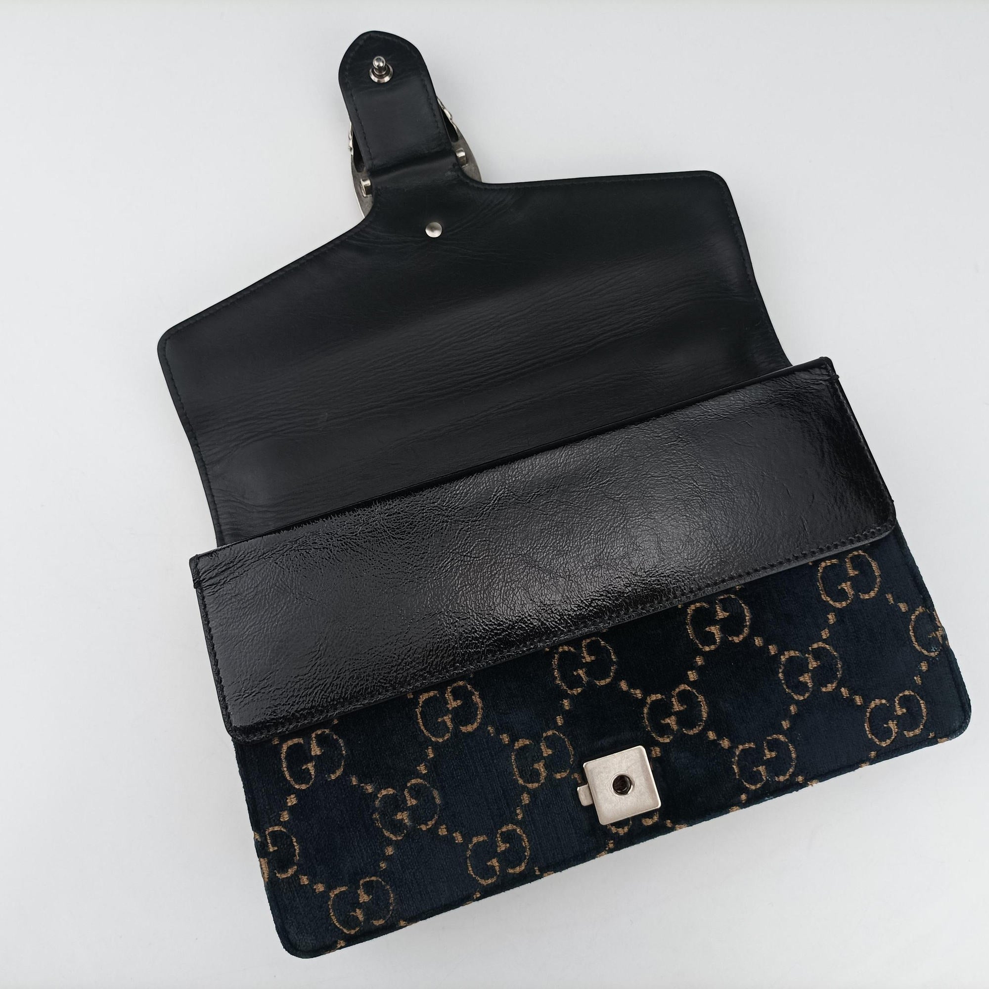 Pre-owned Gucci Dionysus Navy velour 400249 shoulderbag | stylenewstar