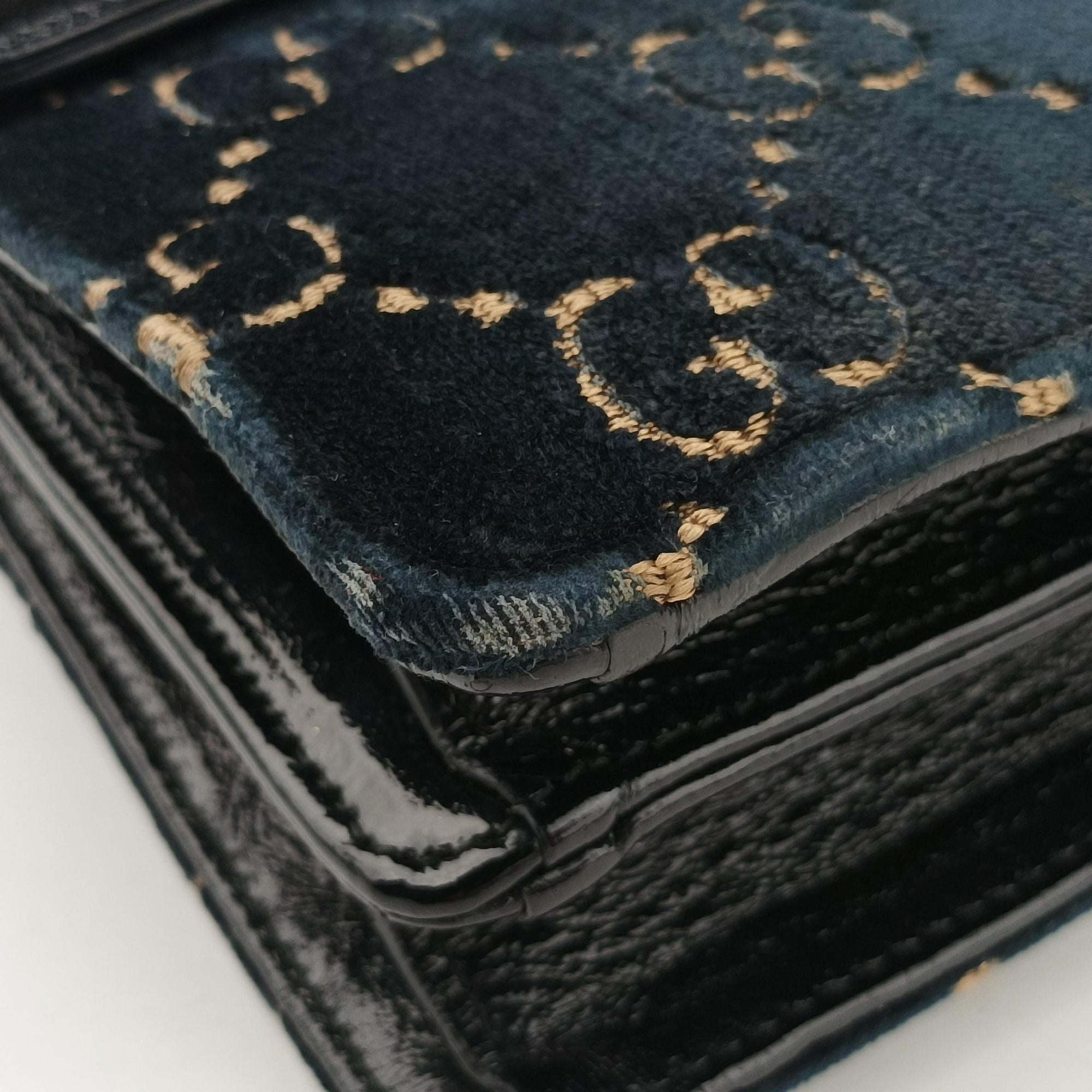 Pre-owned Gucci Dionysus Navy velour 400249 shoulderbag | stylenewstar