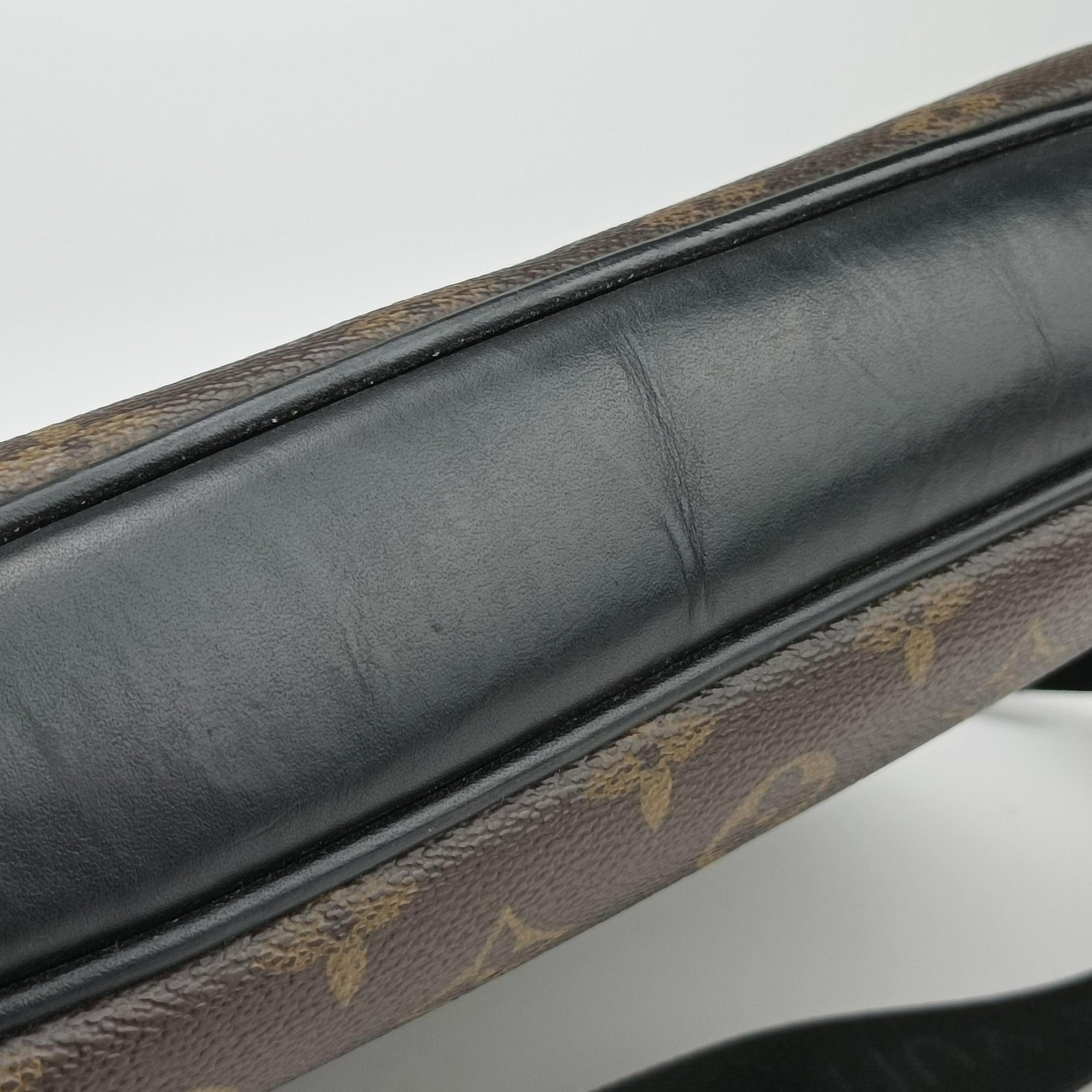 Pre-owned Louis Vuitton BASS MM brown Monogram Macassar M56715 shoulderbag | stylenewstar