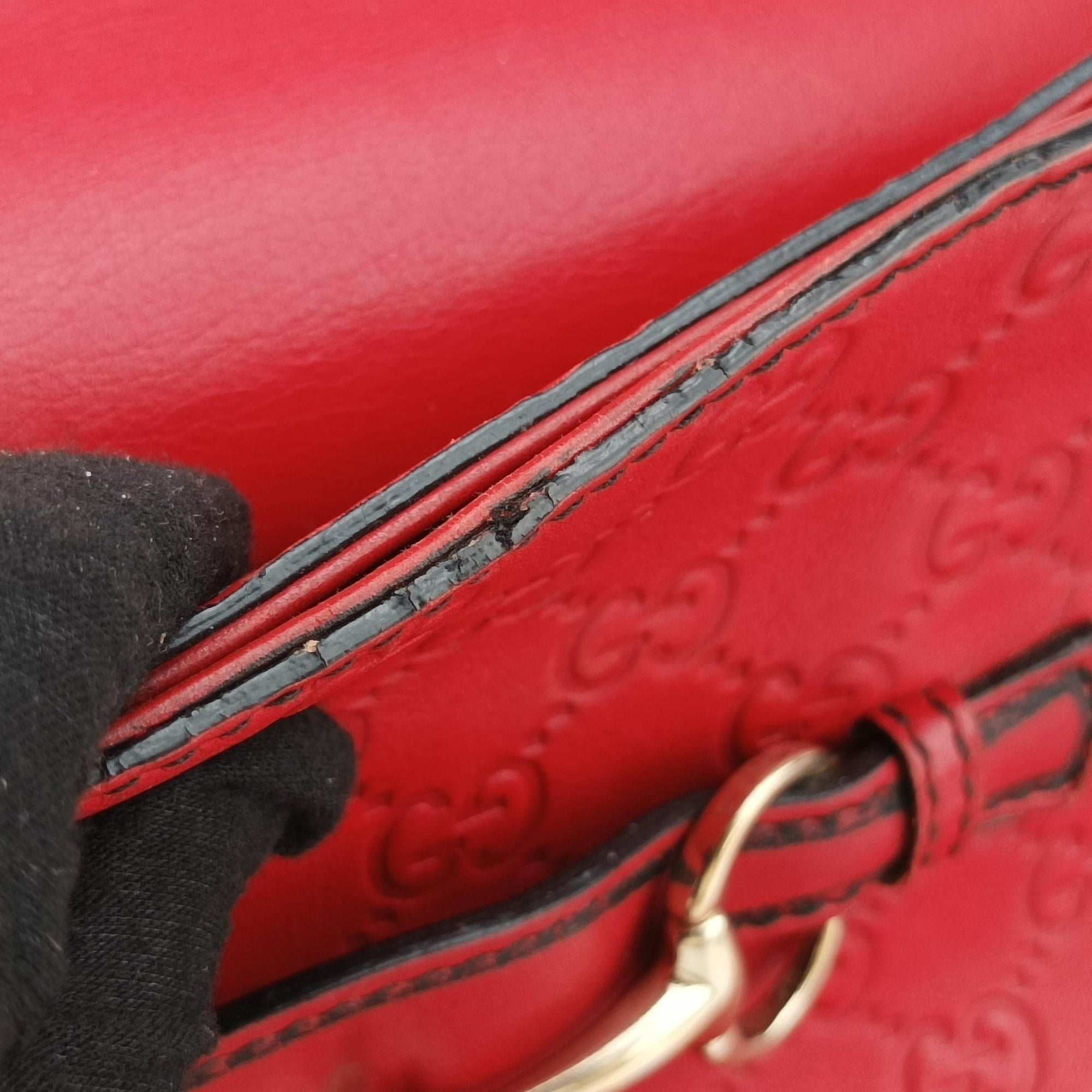 Pre-owned Gucci Emily Red Leather 295403 shoulderbag | stylenewstar