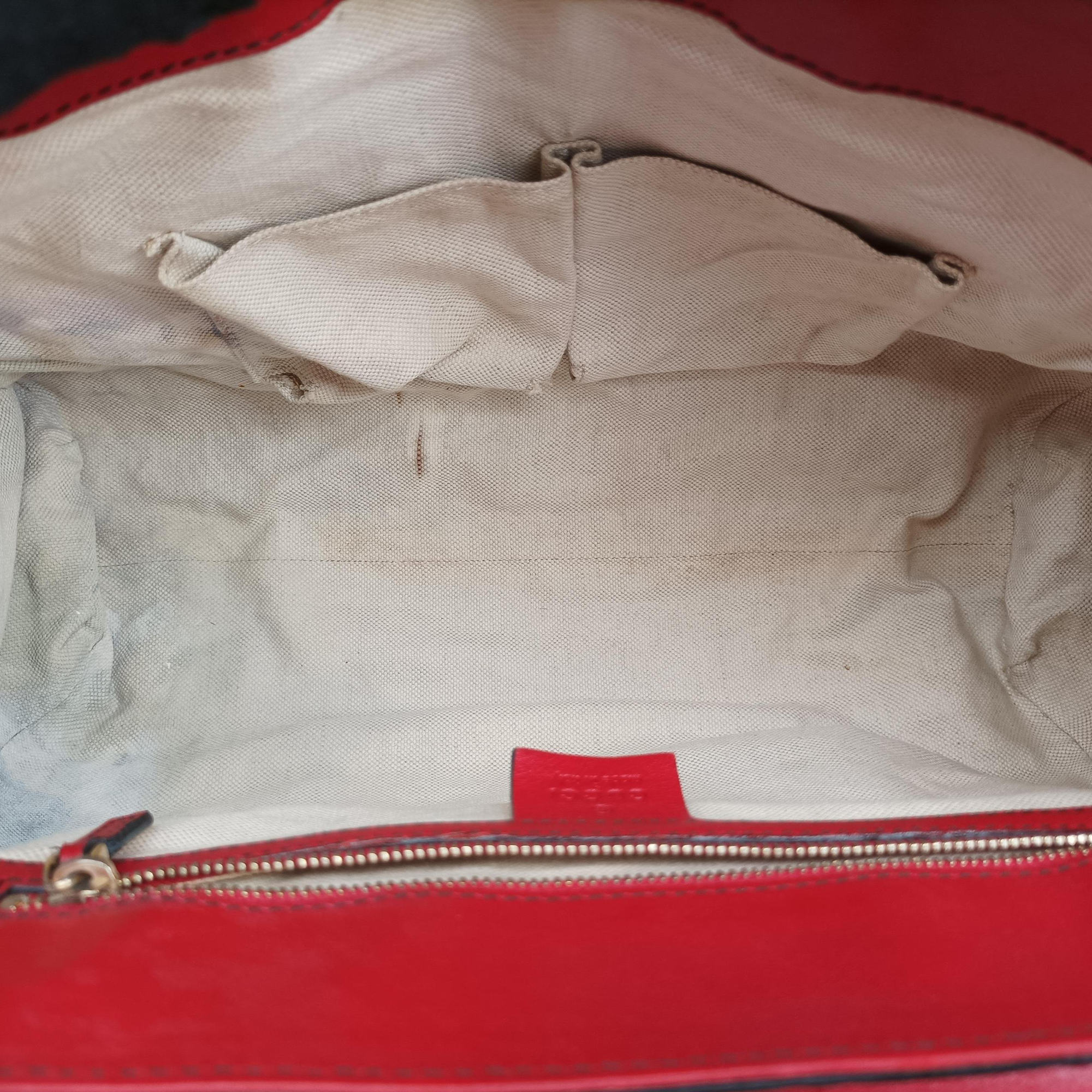 Pre-owned Gucci Emily Red Leather 295403 shoulderbag | stylenewstar