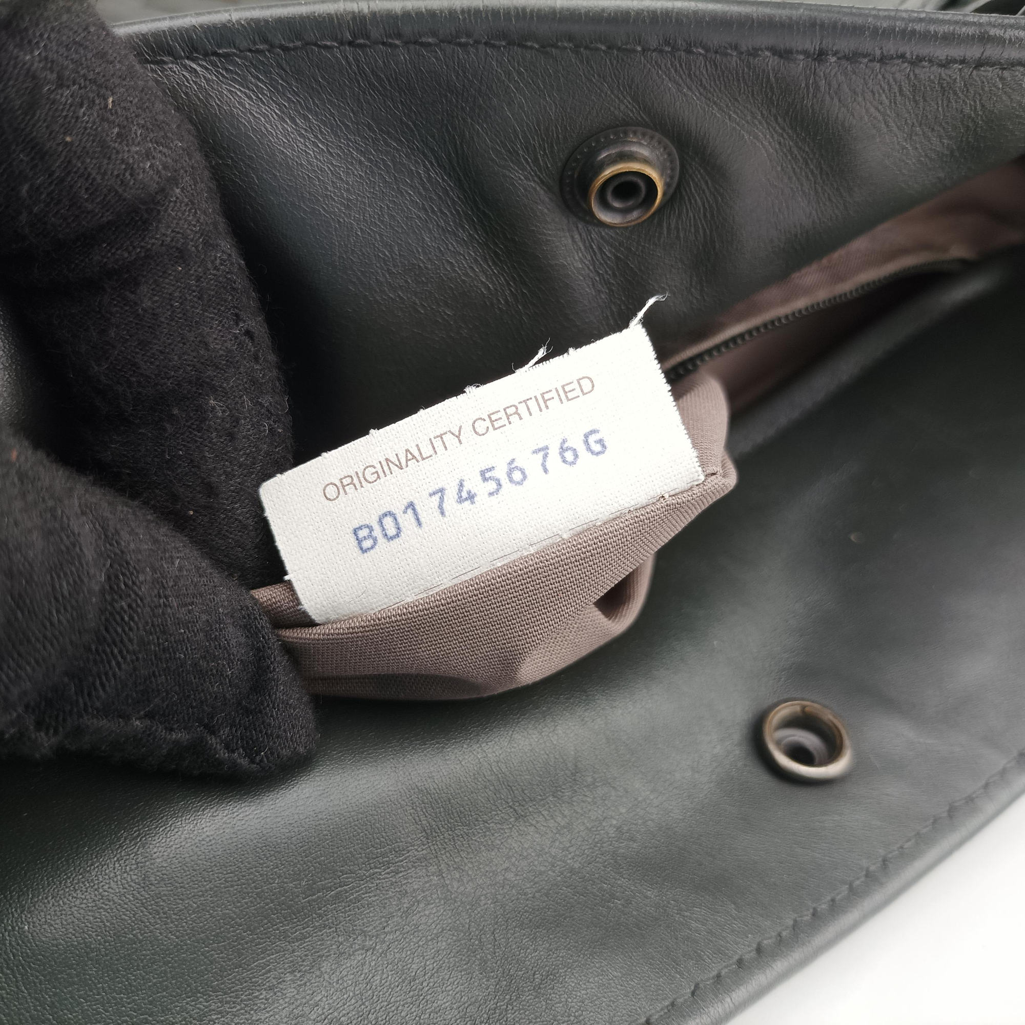 Vintage Bottega Veneta Intrecciato Shopper Acatl Grey lambskin  shoulderbag | stylenewstar