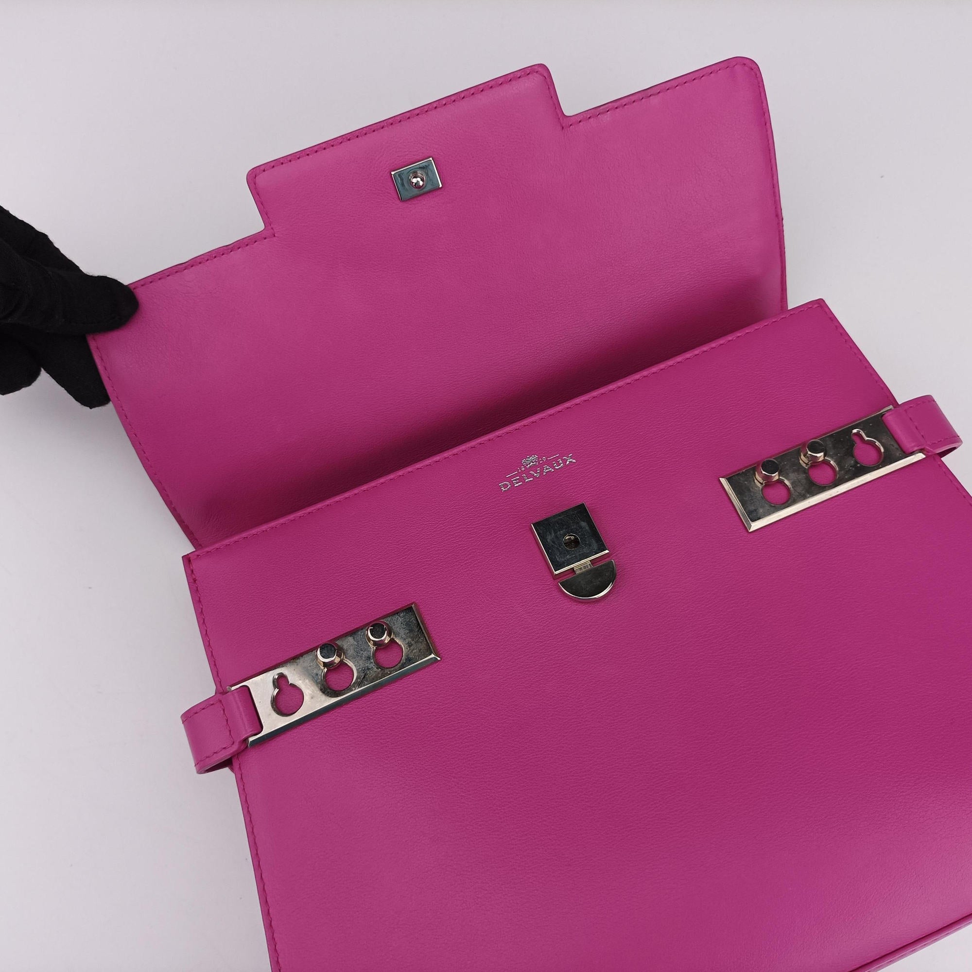 Pre-owned Delvaux Tempete Pink leather  shoulderbag | stylenewstar